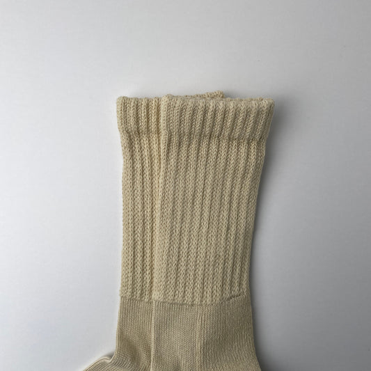 LOOSE PILE CREW SOCKS - RAW BEIGE