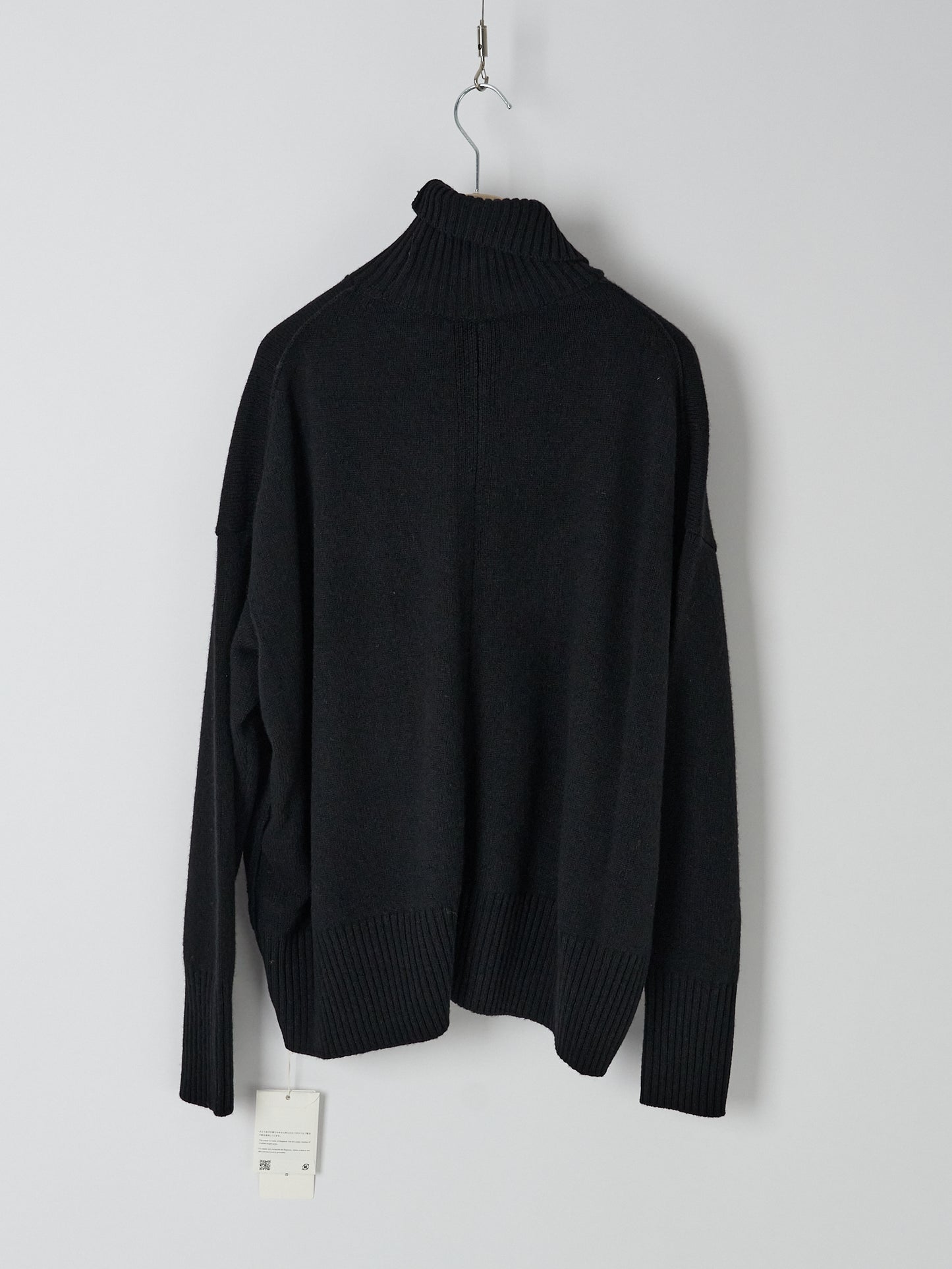 High Neck Longsleeve Pullover - Black