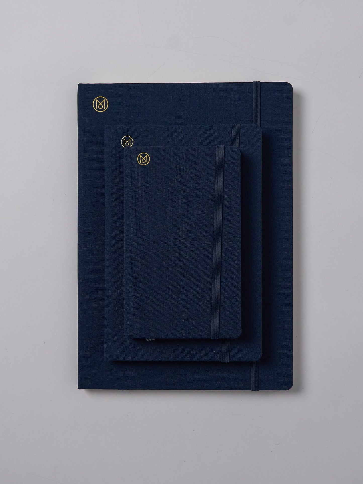 Monocle x Leuchtturm1917 hardcover linen notebook (B5) - Navy
