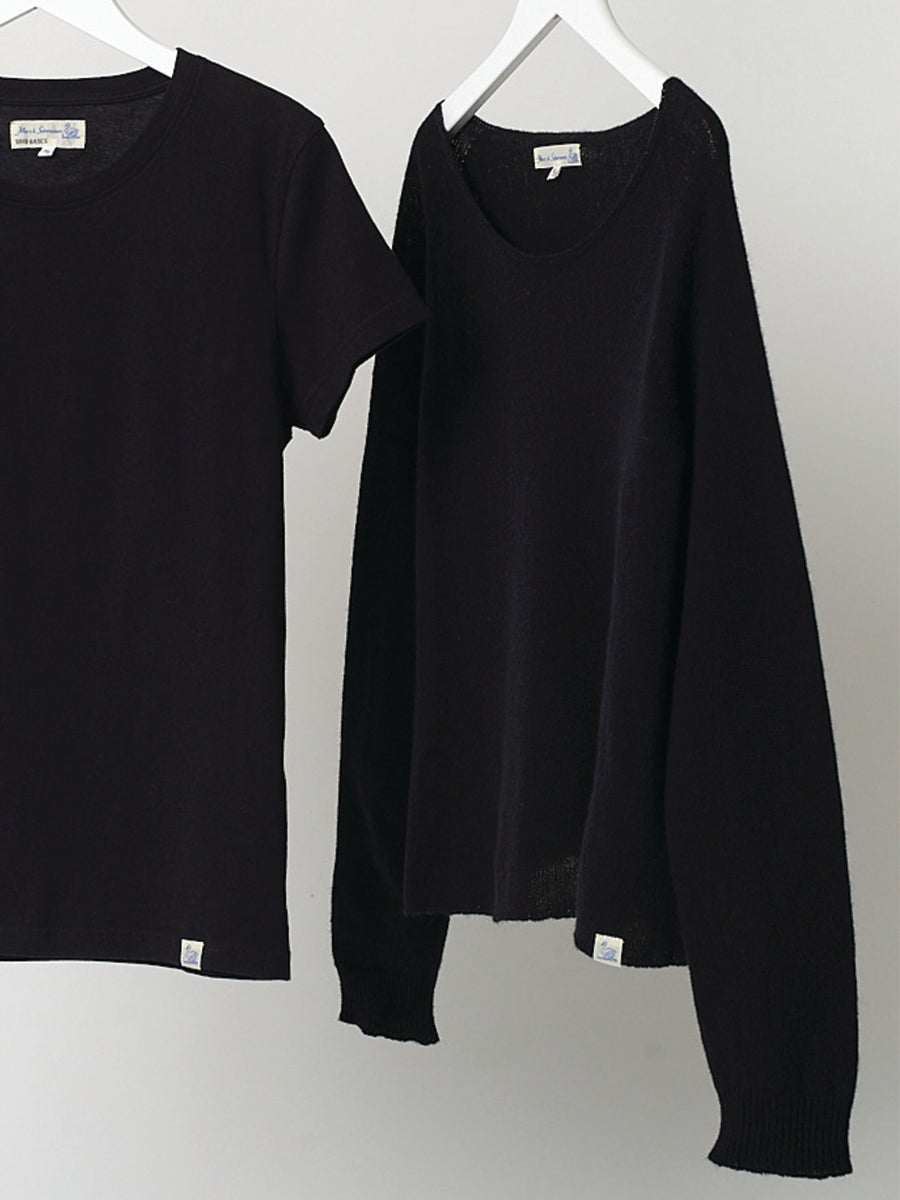 Crew Neck Pullover - Deep Black
