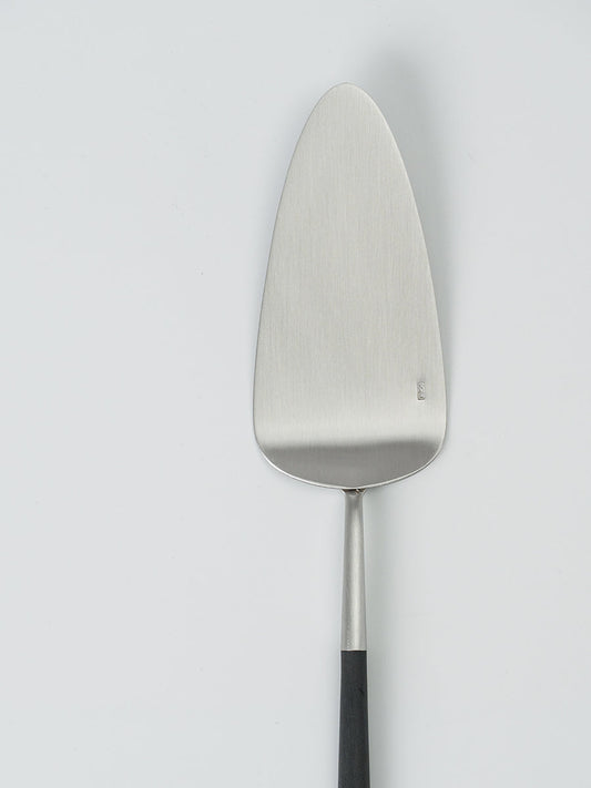 Goa Pie Server with black handle