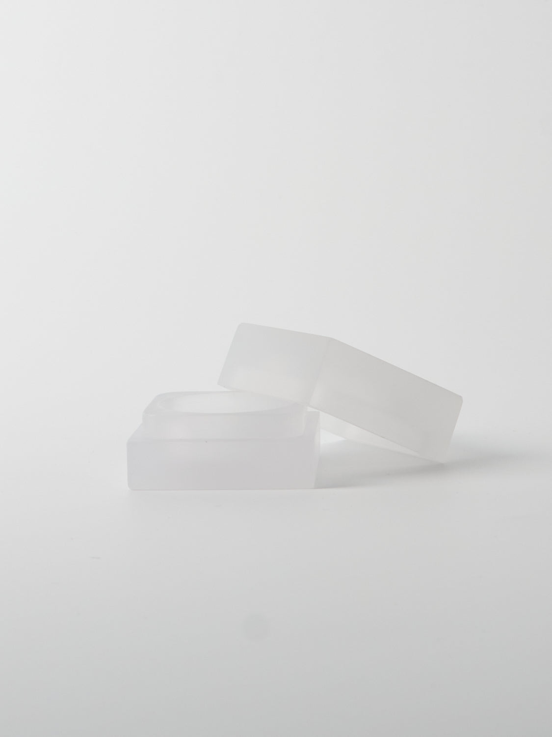 Vincent de Rijk Resin Box Small 6×6 cm