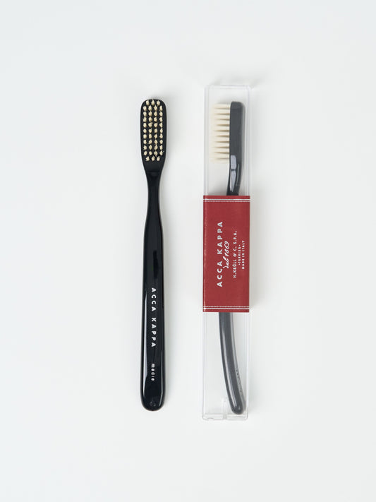 Toothbrush - Black, Medium Bristle