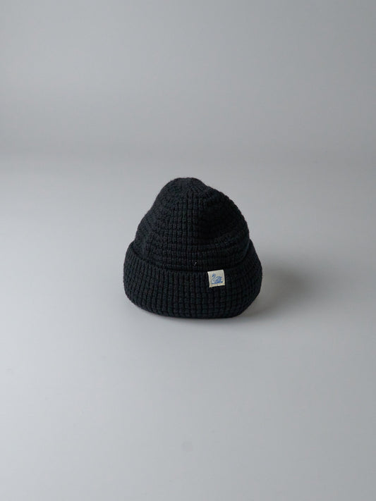 Unisex Beanie – Waffle Knit Merino Wool (99 Deep Black)