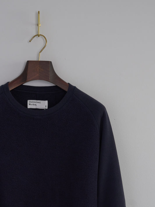 Sweatshirt in Brush Back Sweat - Navy