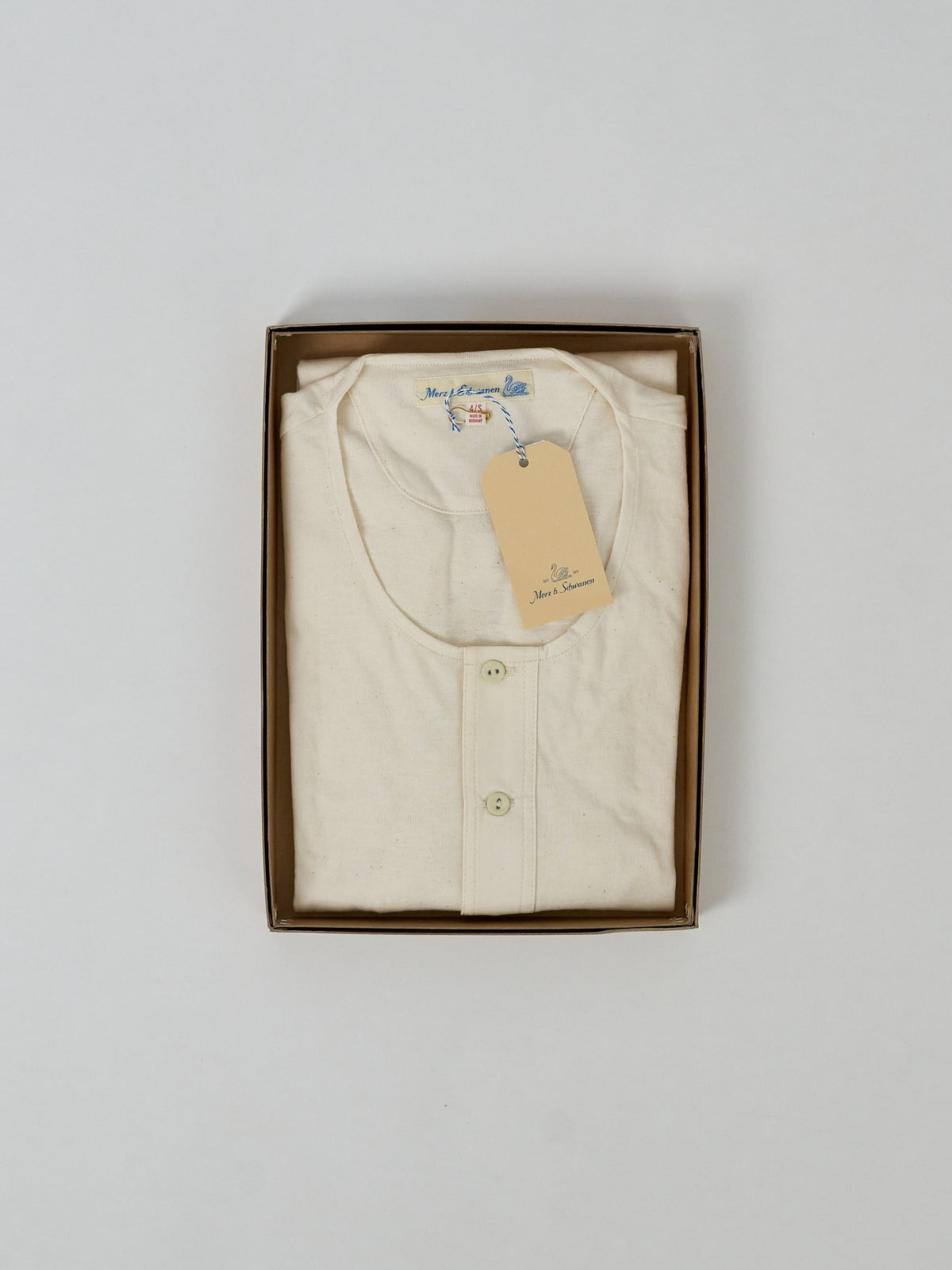 102 Loopwheeled Maco-Imit Long Sleeve Henley – Nature