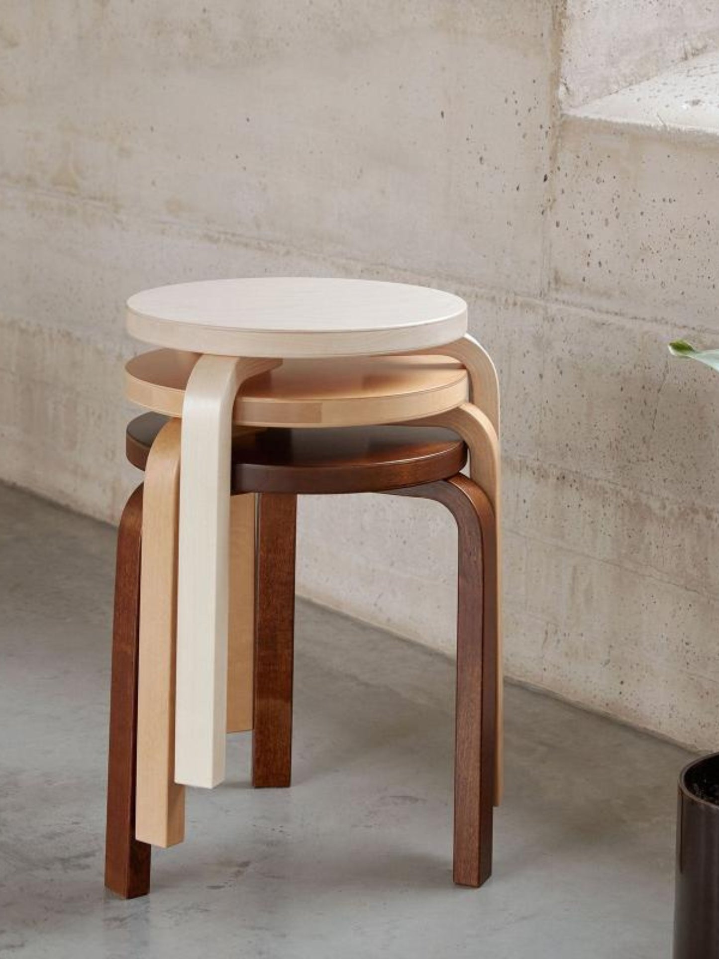 Stool 60 - Birch/White Laminate