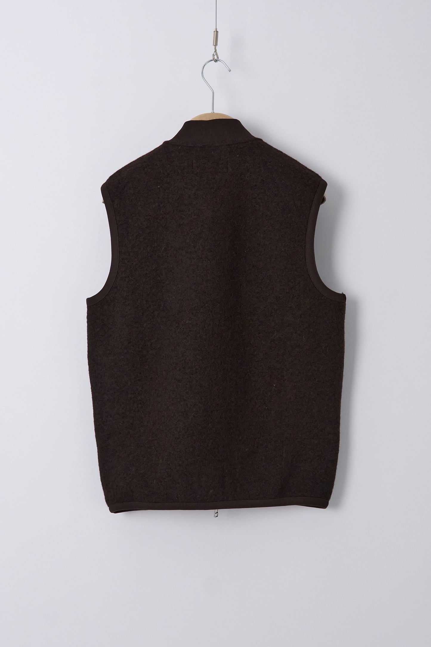 Zip Waistcoat in Wool Fleece - Brown