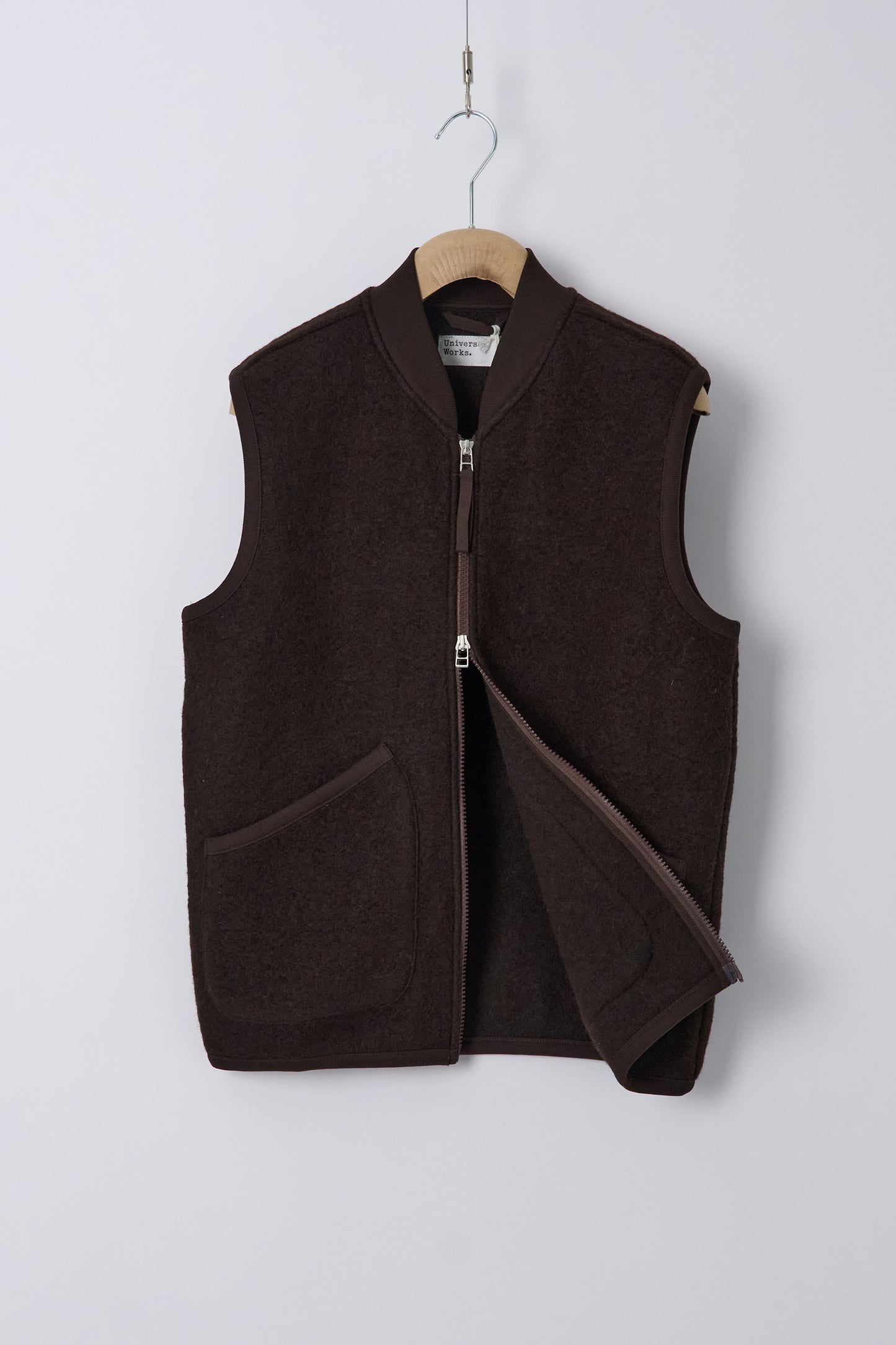 Zip Waistcoat in Wool Fleece - Brown