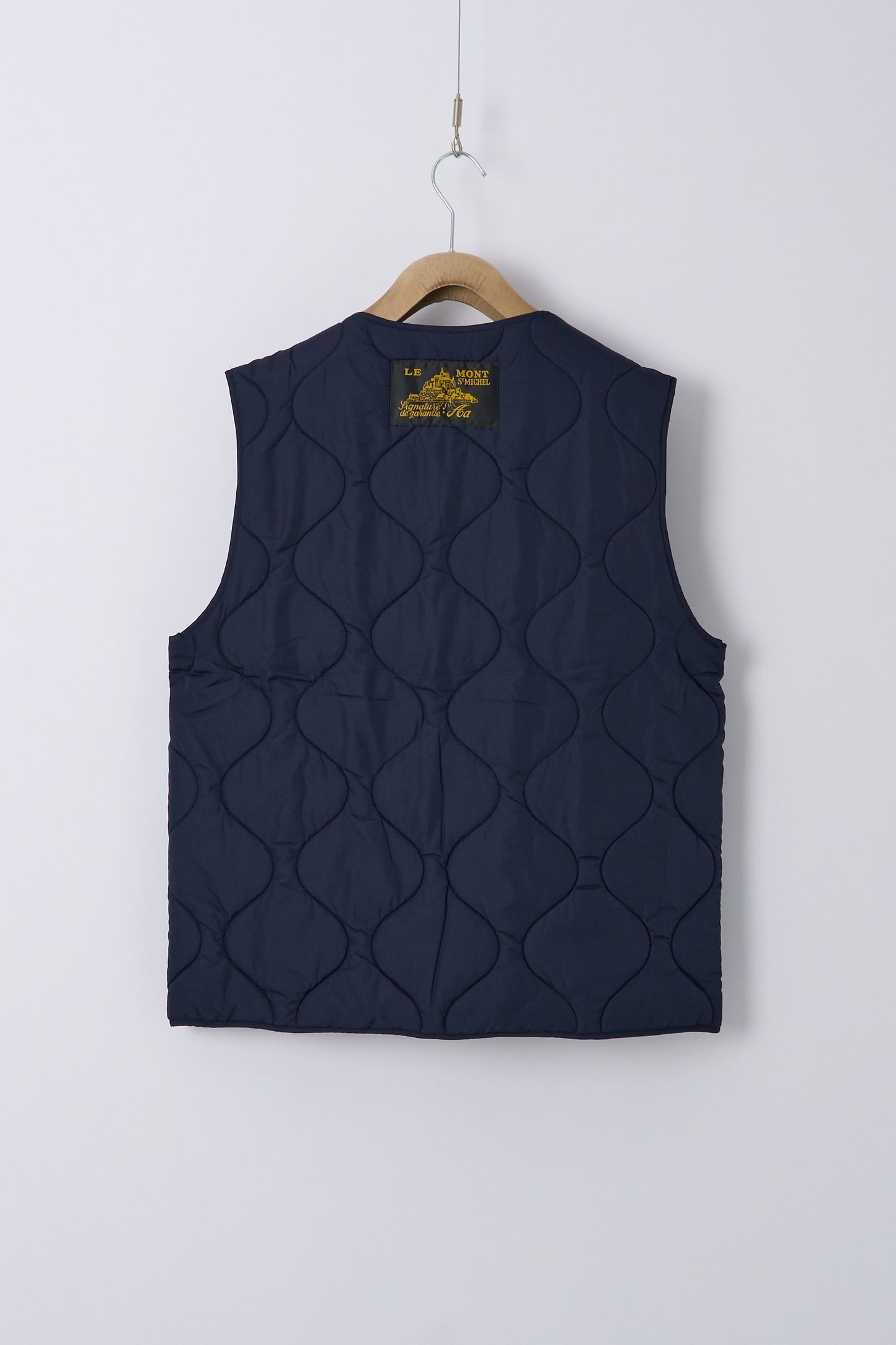 Vinis Sleeveless Quilted Jacket - Navy