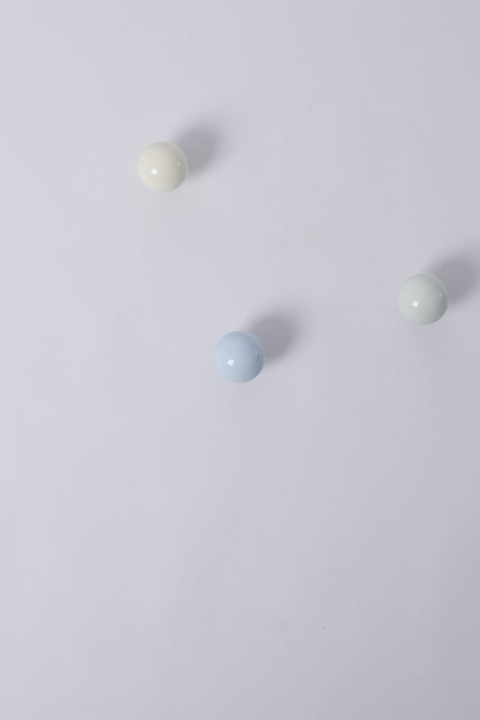 Coat Dots Set – White