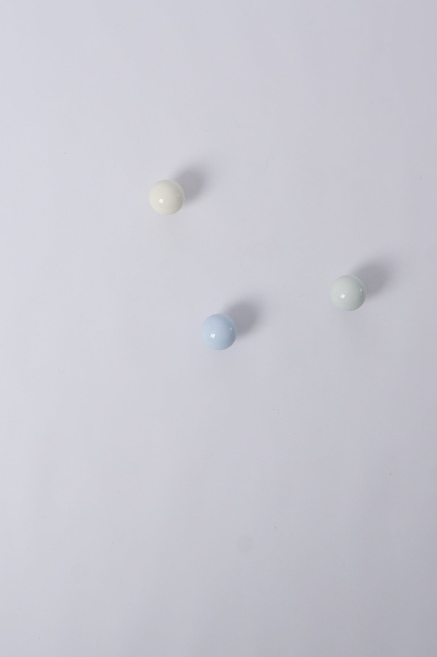 Coat Dots Set – White