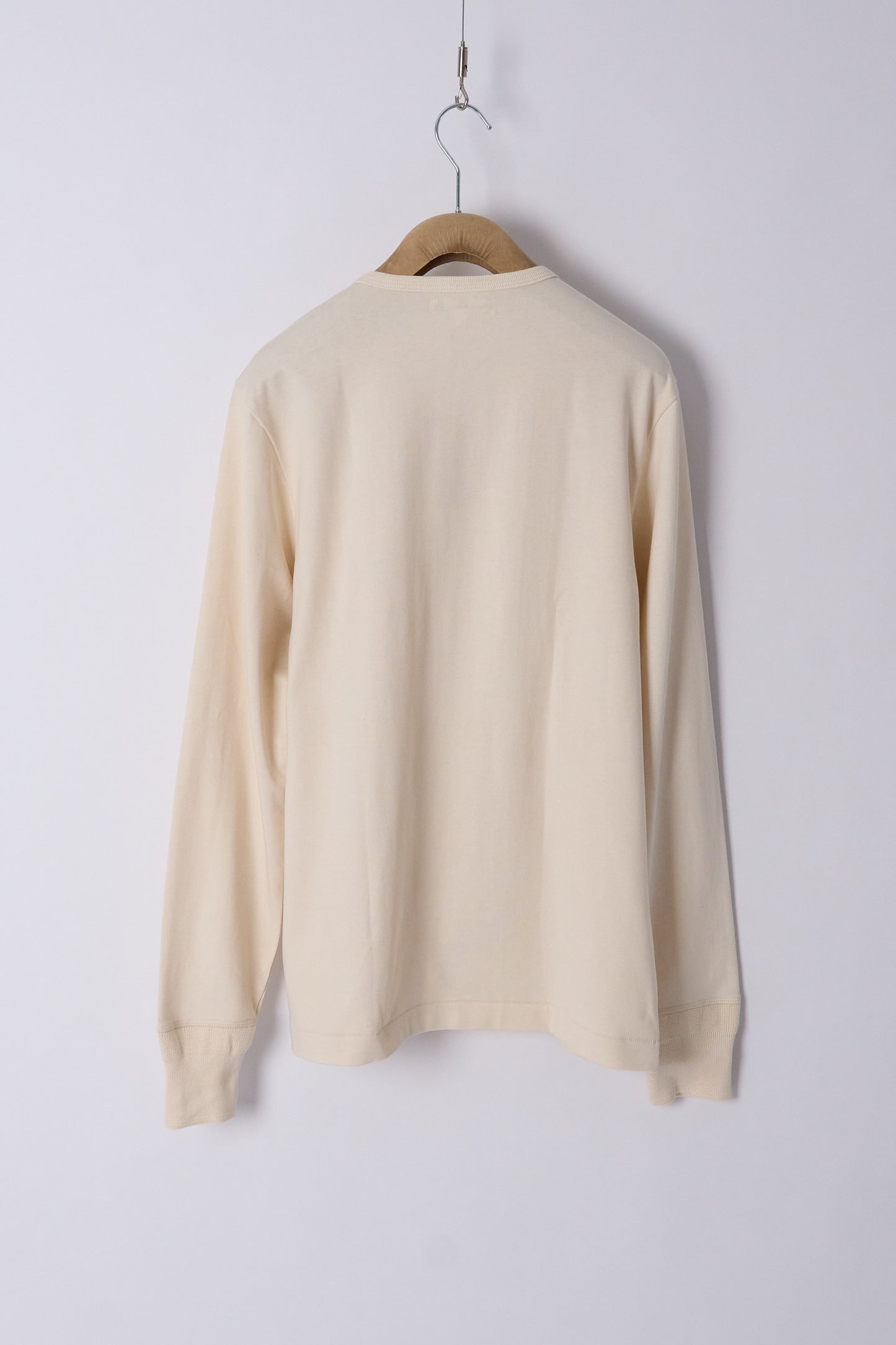 2M06 Refined Long Sleeve Henley Nature