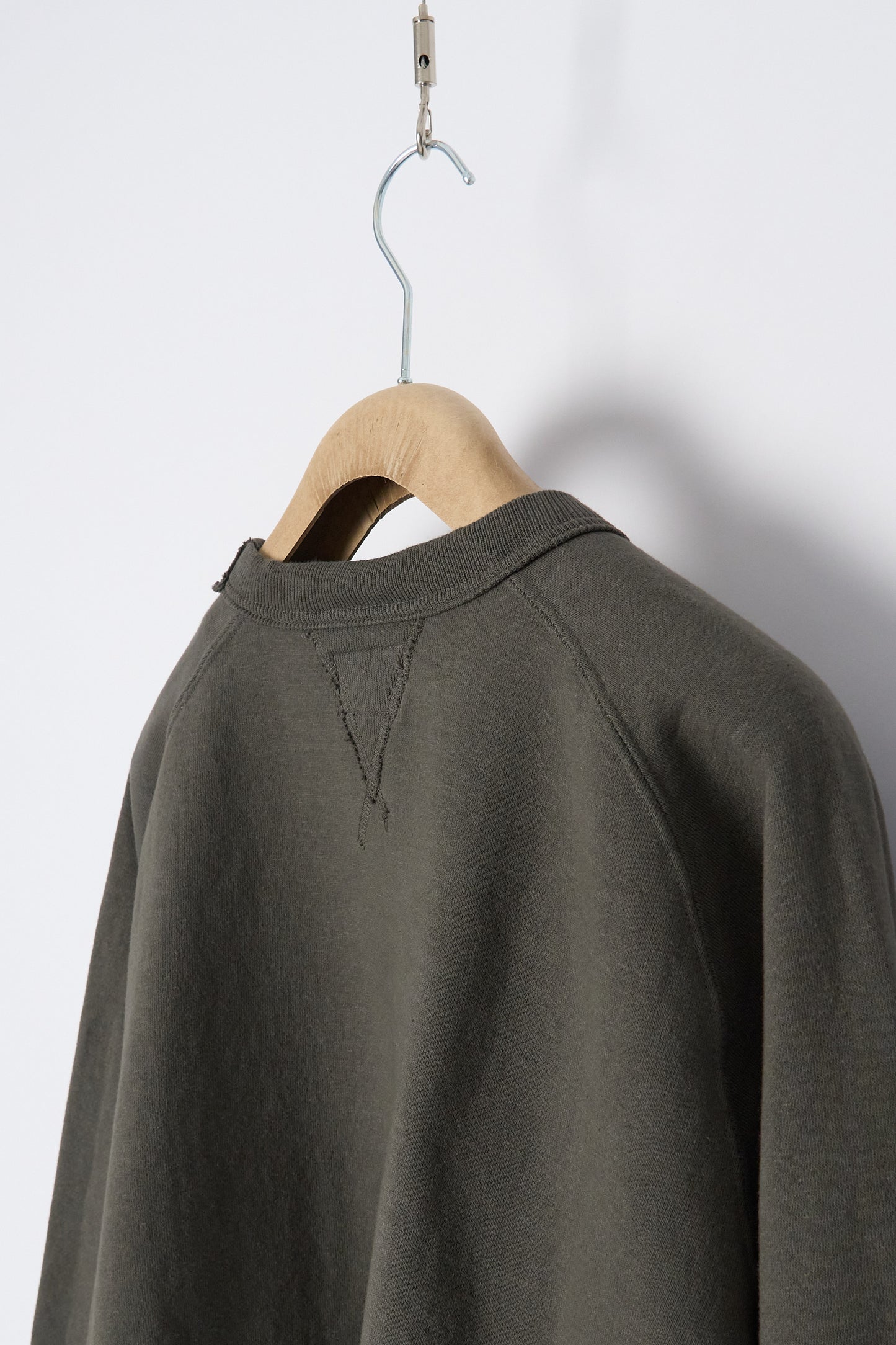 Poli'ahu CN Sweatshirt - Japanese Brushed Fleece - Beluga
