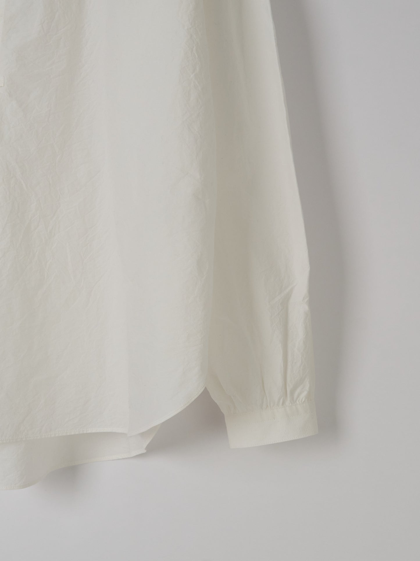 Gathered Pull-On Shirt - Off-white