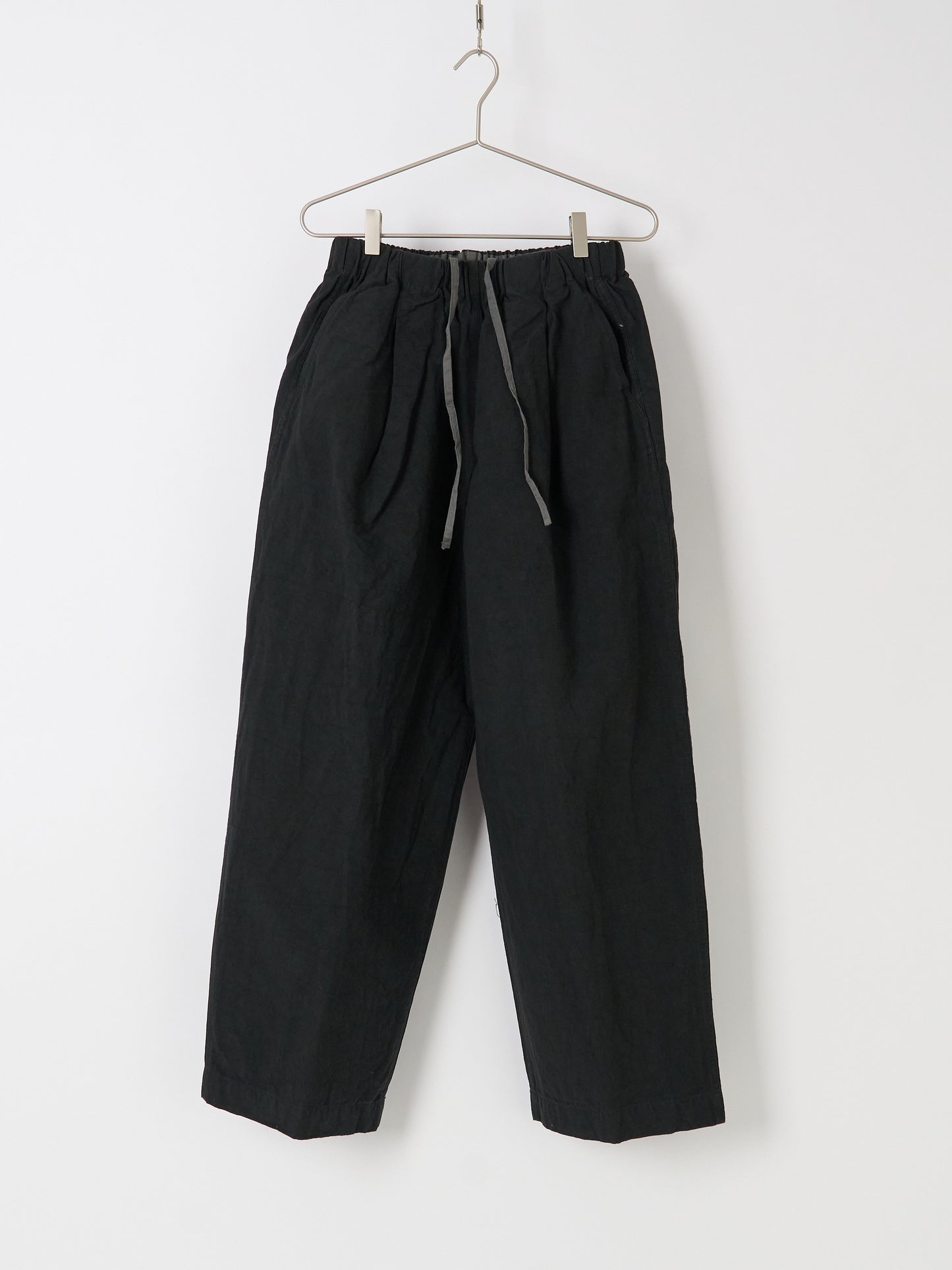 Nuanced Drum-Dyed Trousers - Black