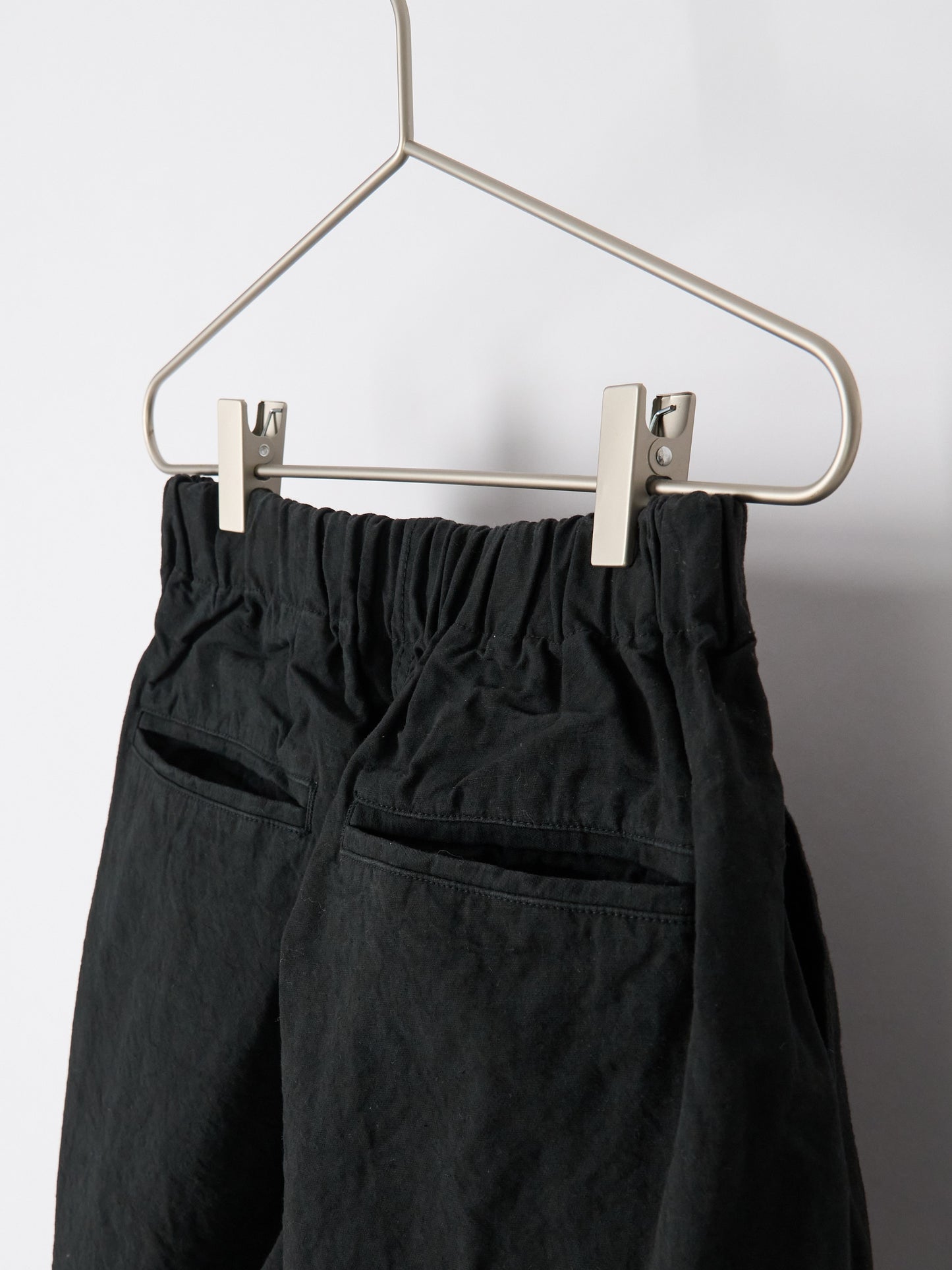 Nuanced Drum-Dyed Trousers - Black