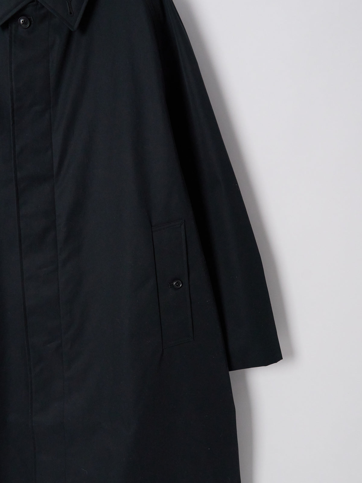2L Cotton GORE-TEX Balmacaan Coat - Black