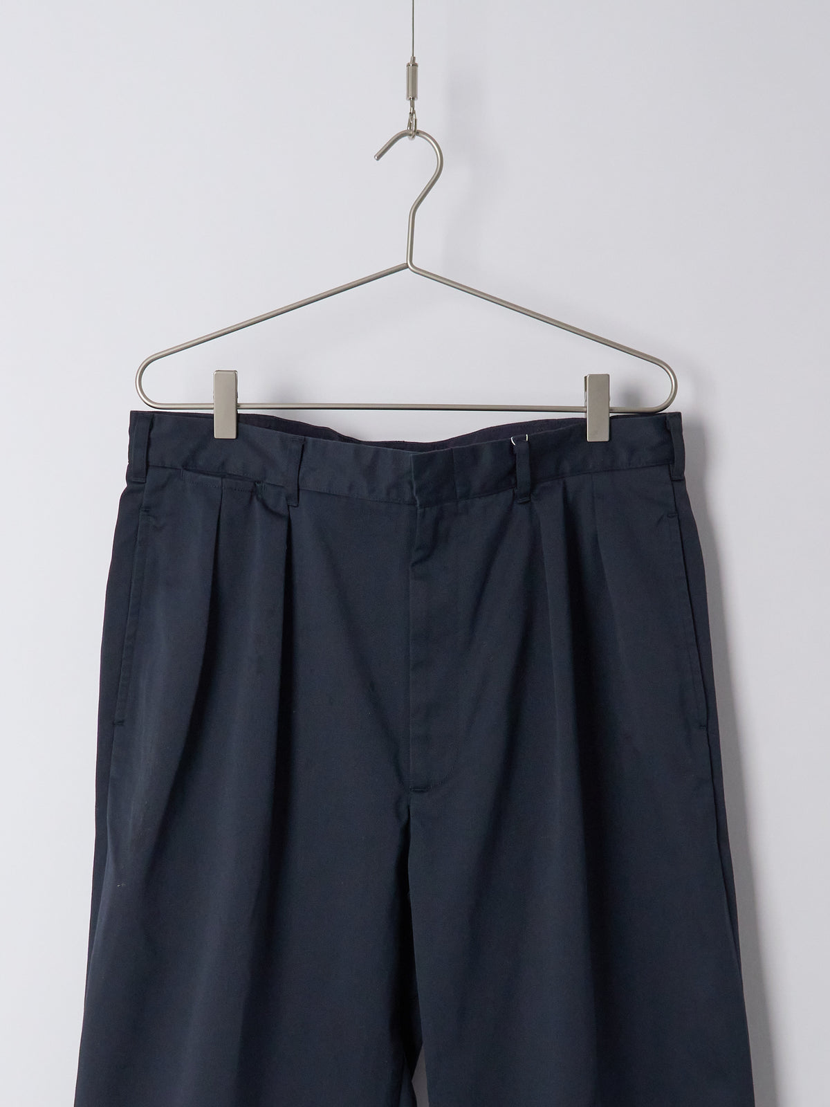 Double Pleated Chino Pants - Navy