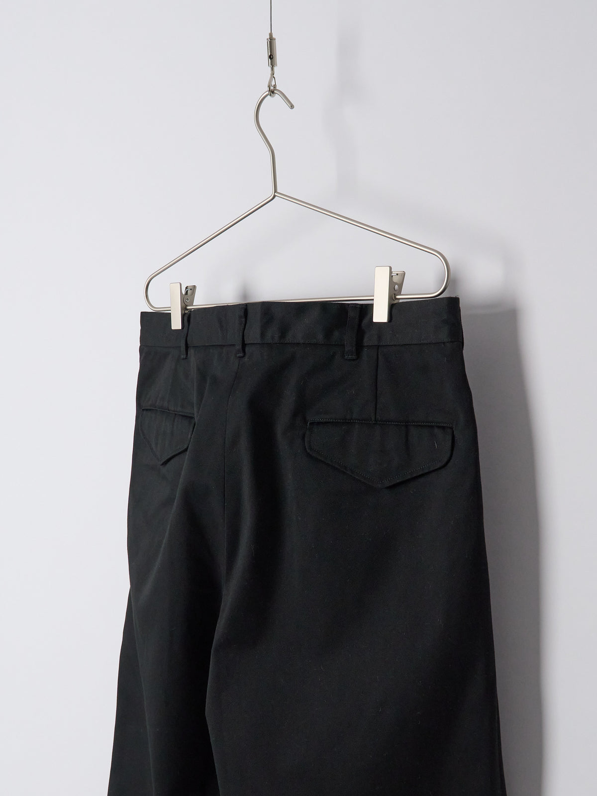 Double Pleated Chino Pants - Black