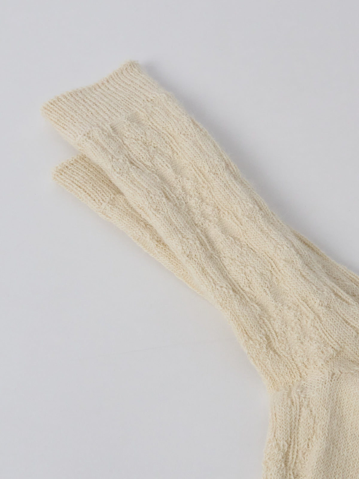 Alpaca Cable Pattern Socks - Natural
