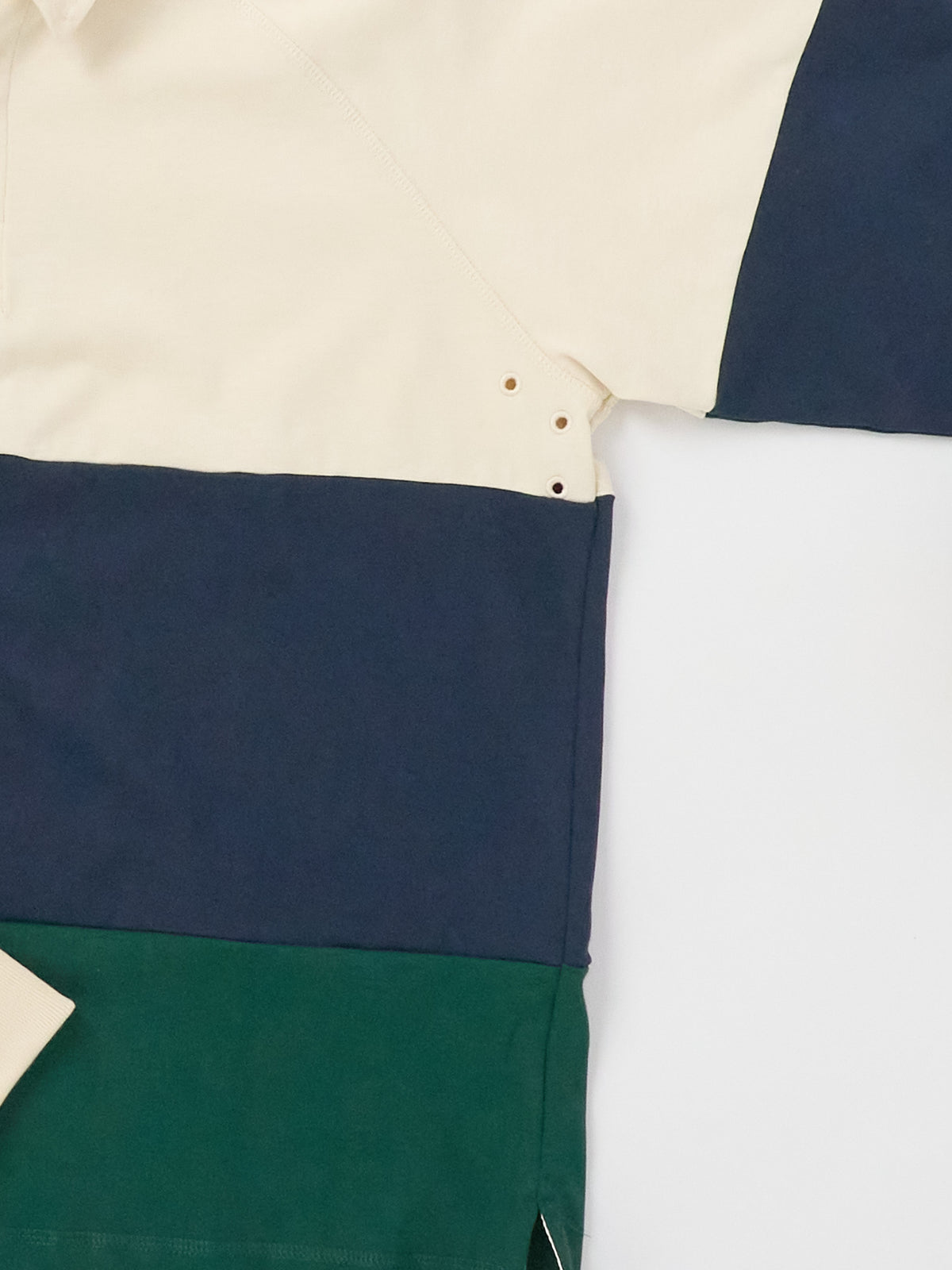 Raglan Rugby - Tannen Gruen Seashell Ink