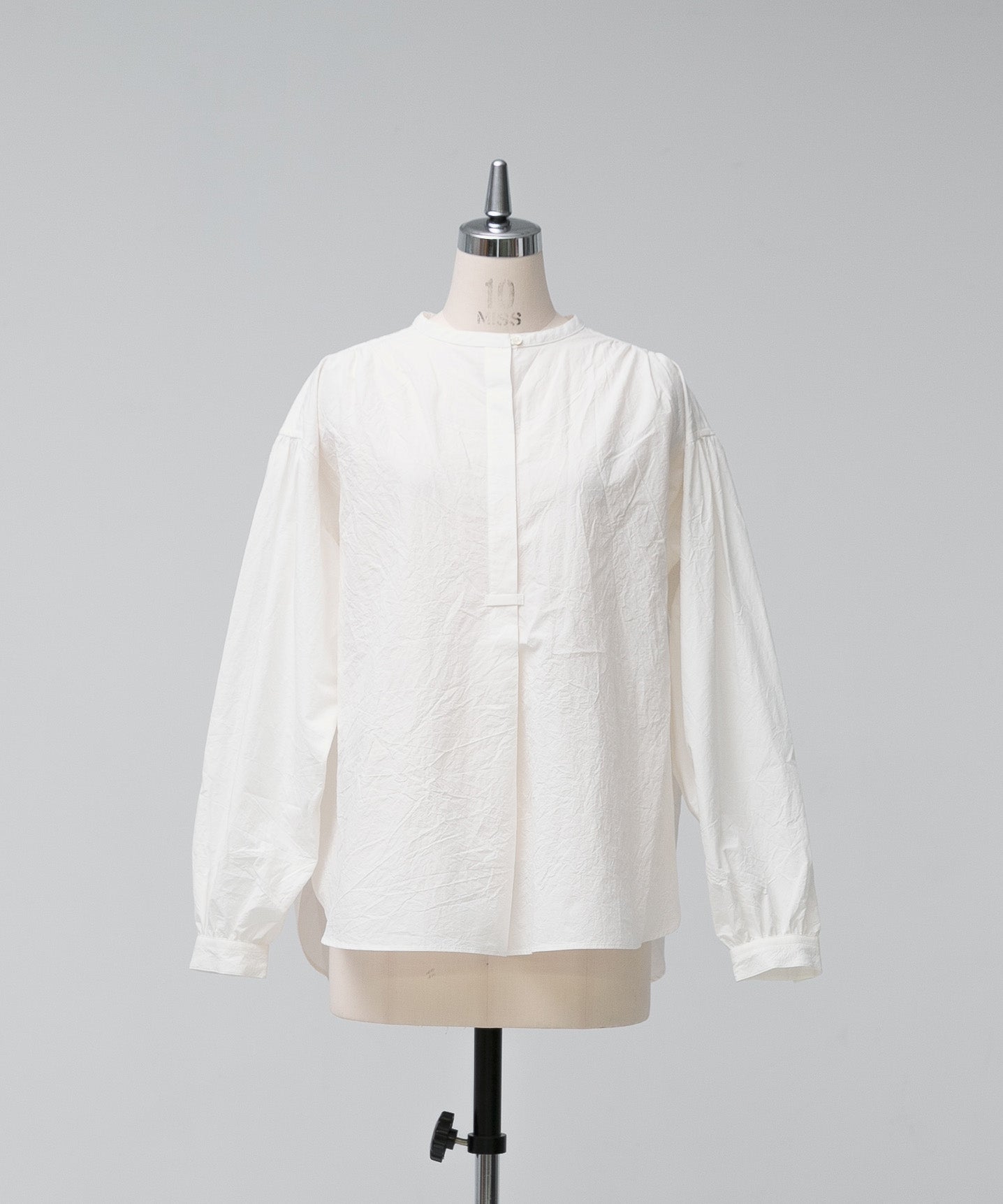 Gathered Pull-On Shirt - Off-white