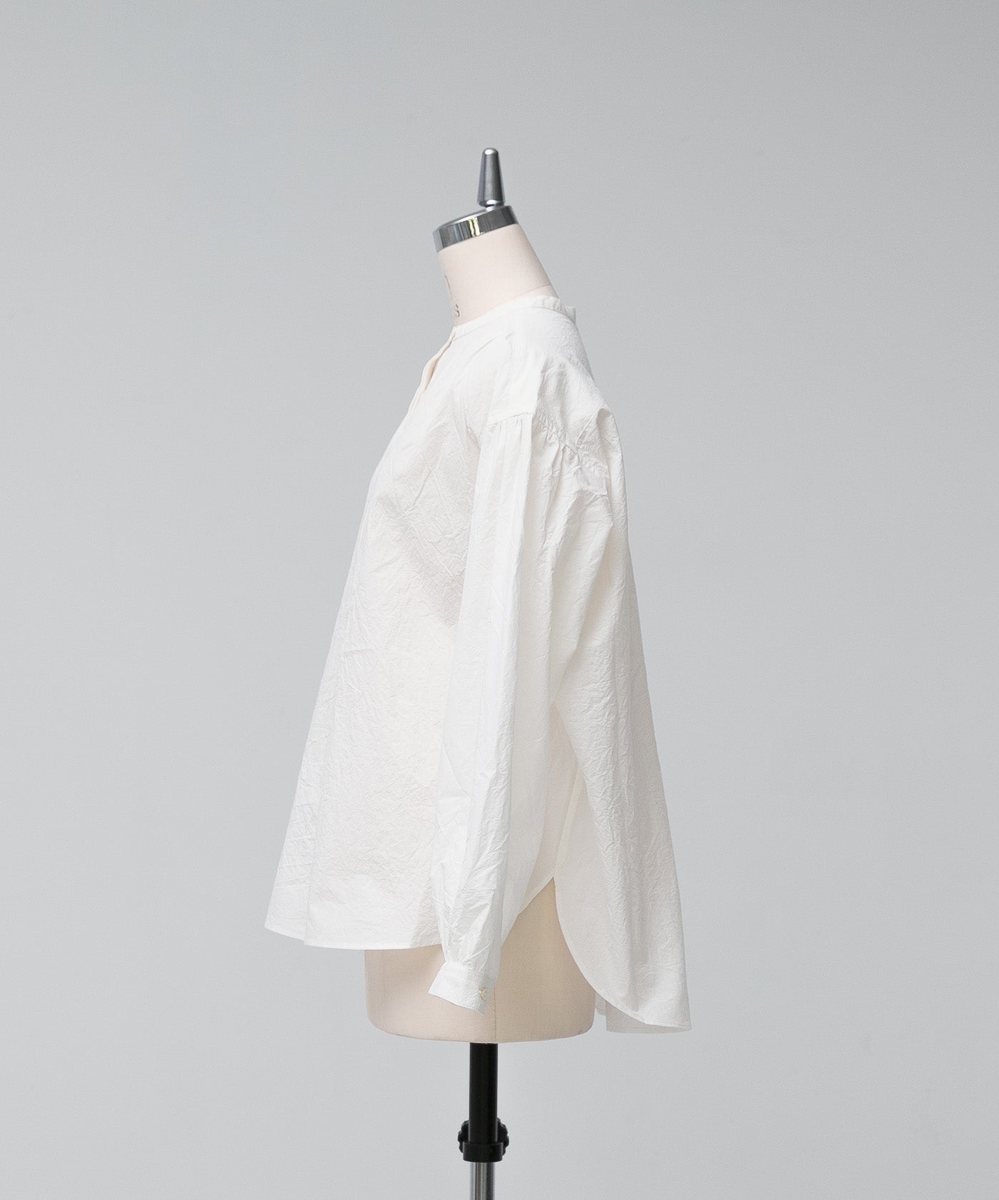 Gathered Pull-On Shirt - Off-white