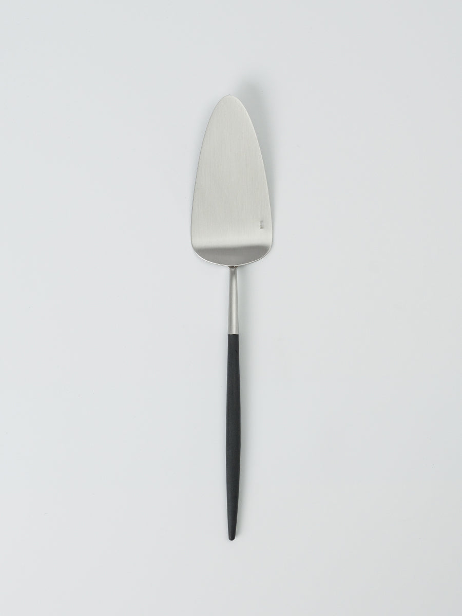 Goa Pie Server with black handle