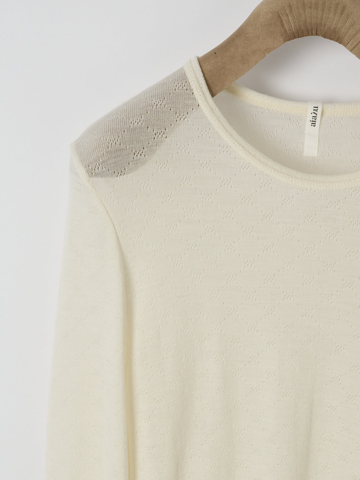 Lumae Fine Merino Long Sleeve – Ecru