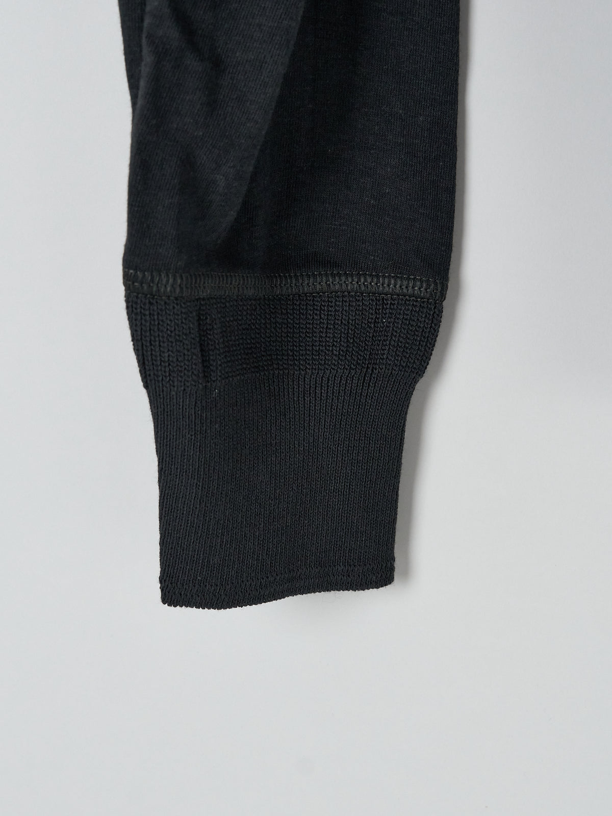 102 Loopwheeled Maco-Imit Long Sleeve Henley – Charcoal 98