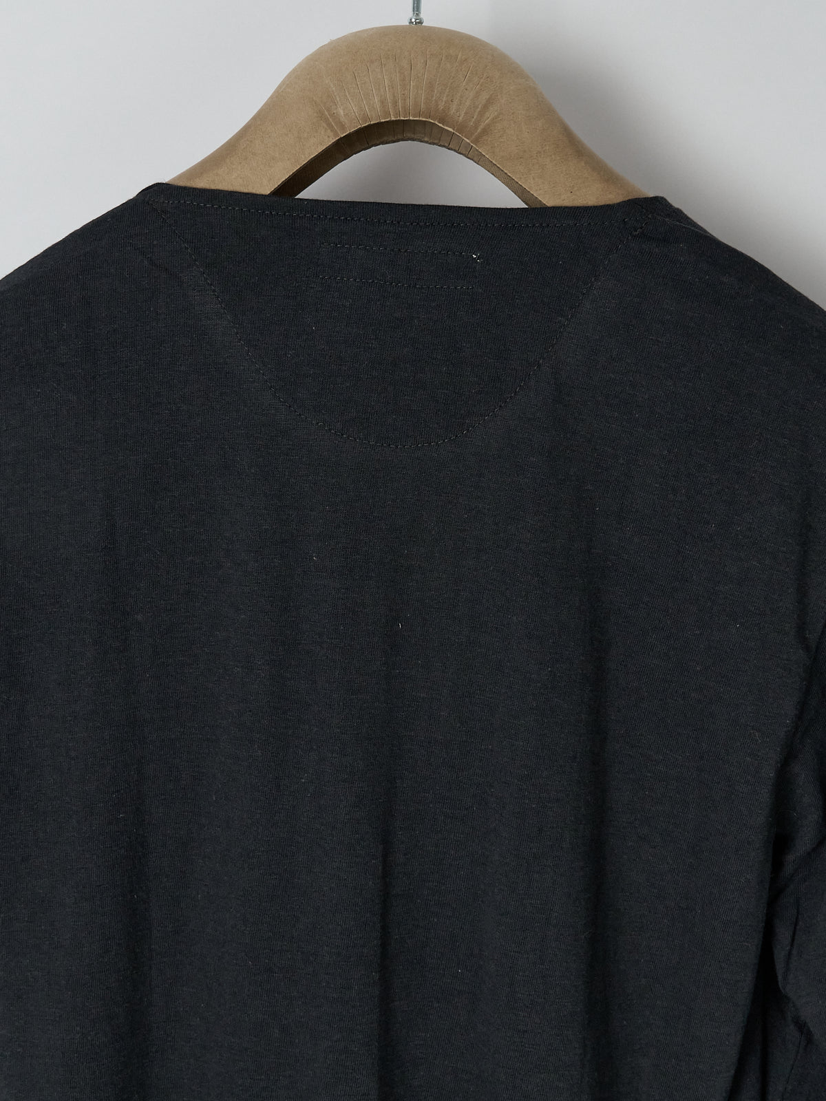 102 Loopwheeled Maco-Imit Long Sleeve Henley – Charcoal 98