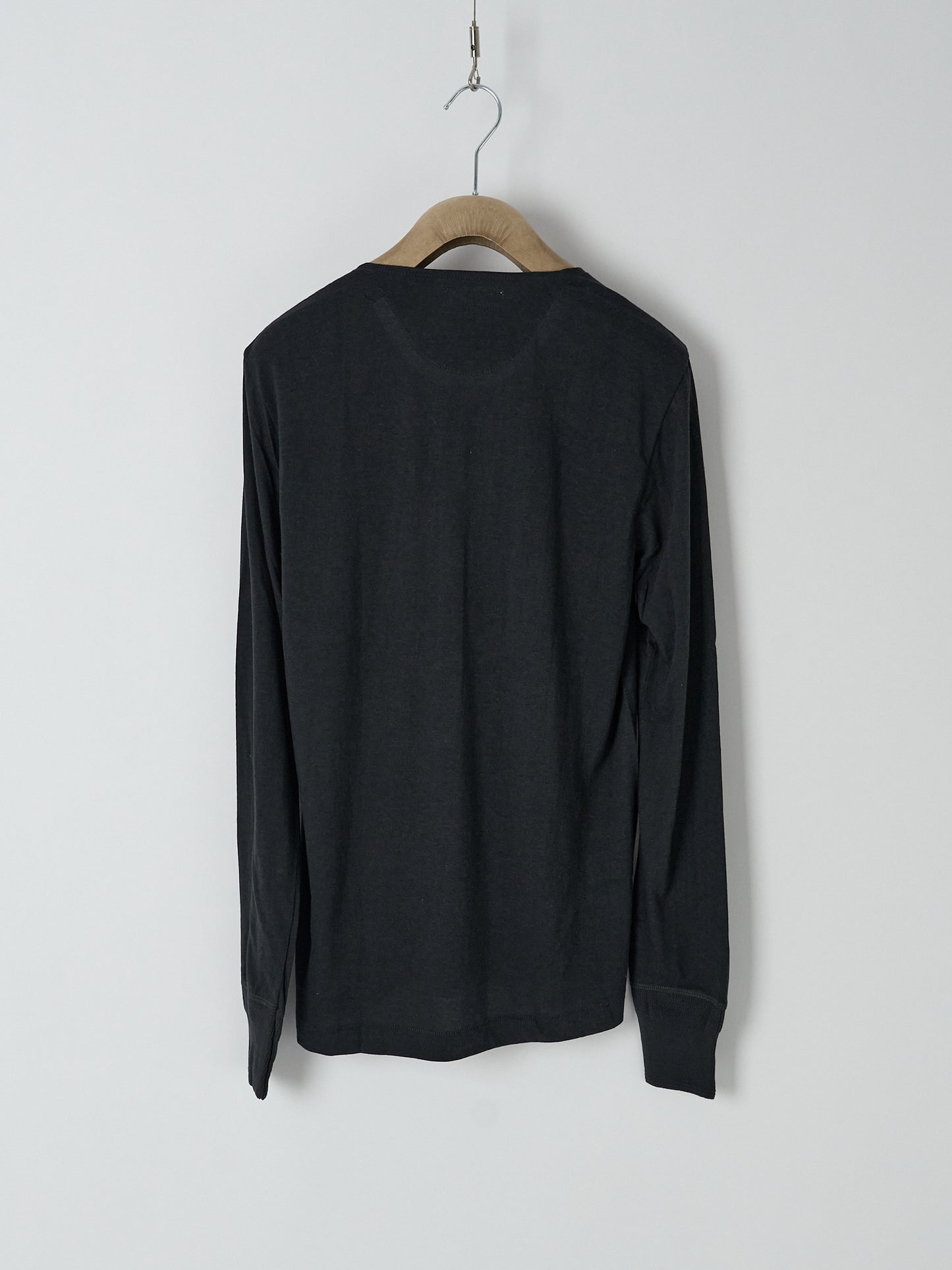 102 Loopwheeled Maco-Imit Long Sleeve Henley – Charcoal 98