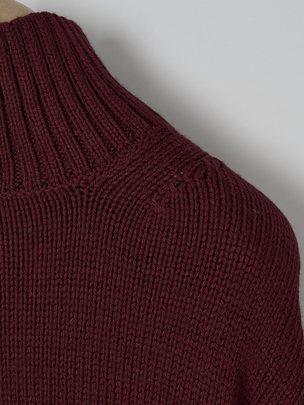 Farah Sweater – Bordeaux