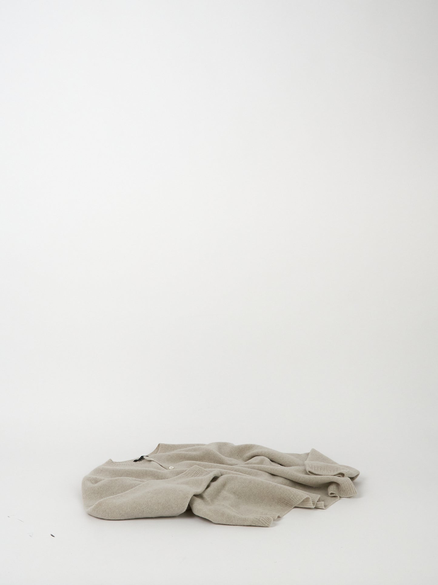 Fine Wool Crewneck Cardigan - Greige