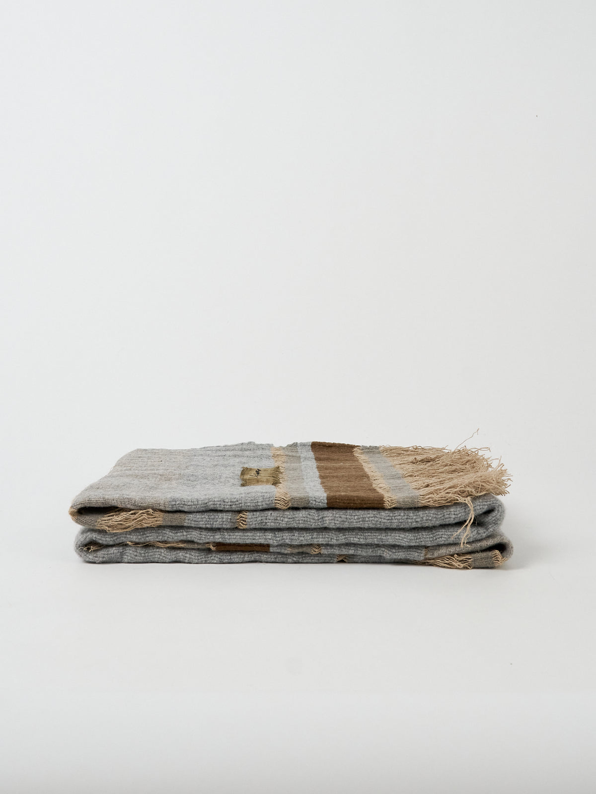 Xoroi D1 Throw Dusty Blue and Brown