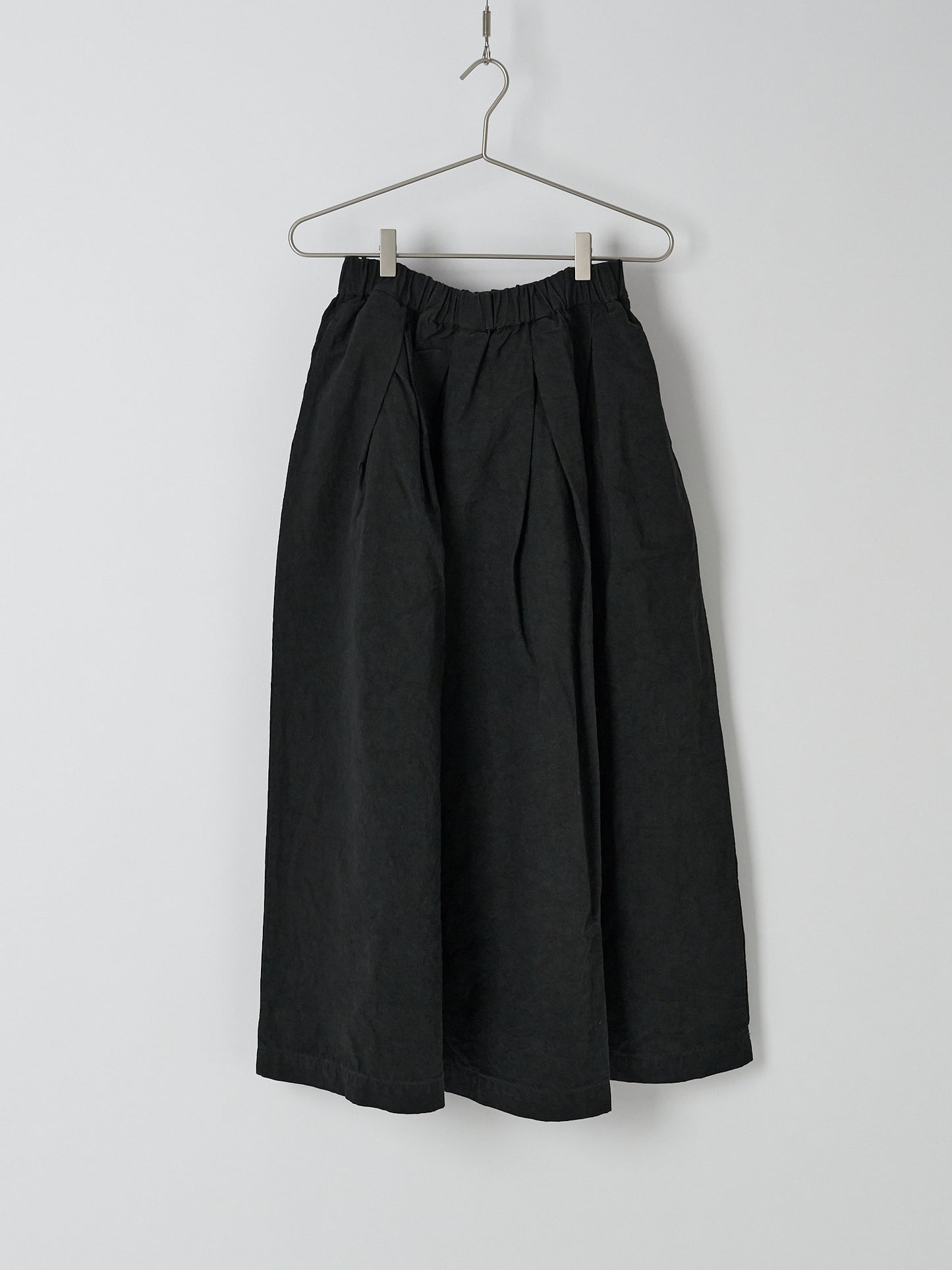 Nuanced Drum-Dyed Skirt - Black