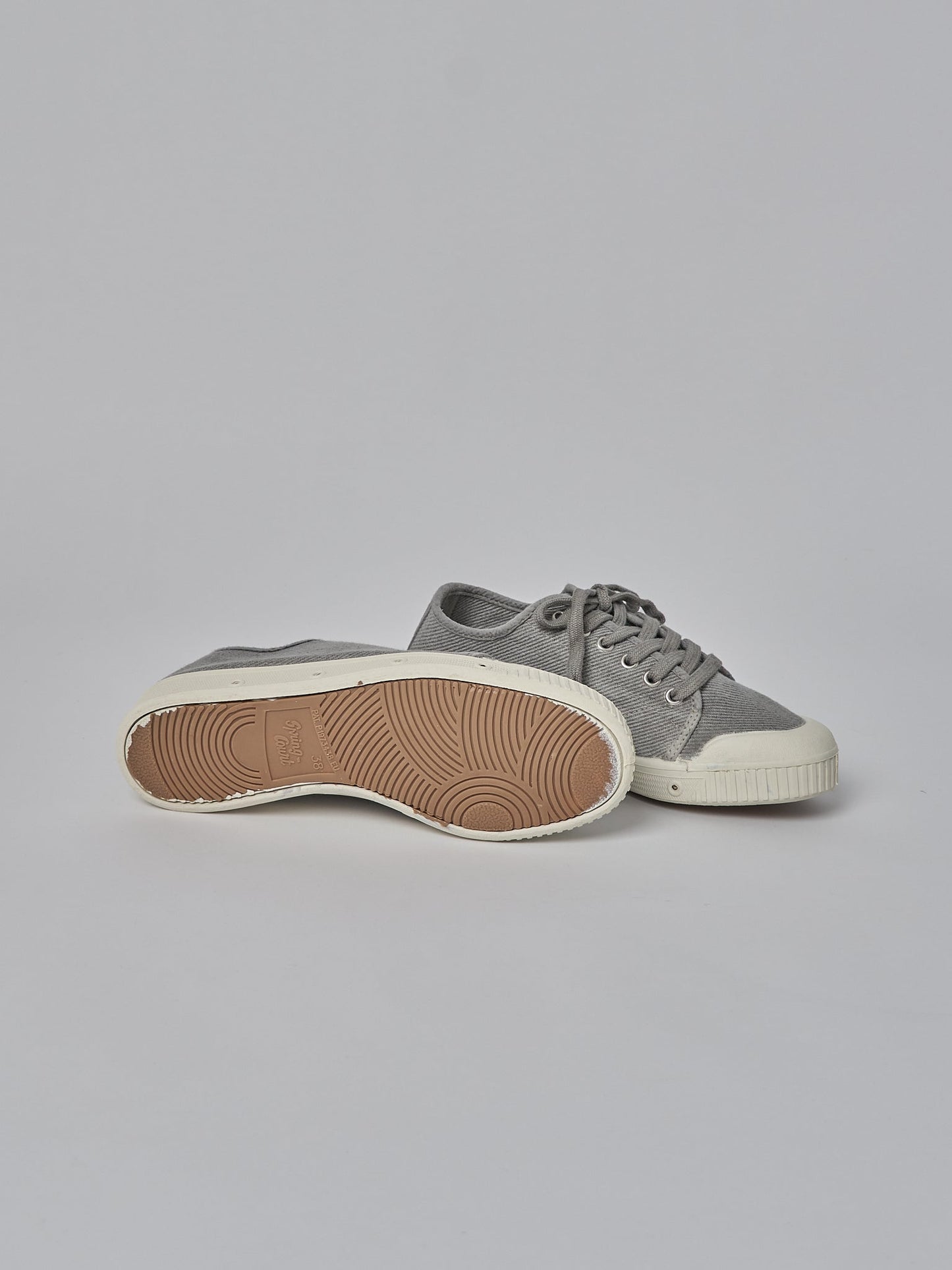Spring Court G2 Washed Heavy Twill Trainers - Grey