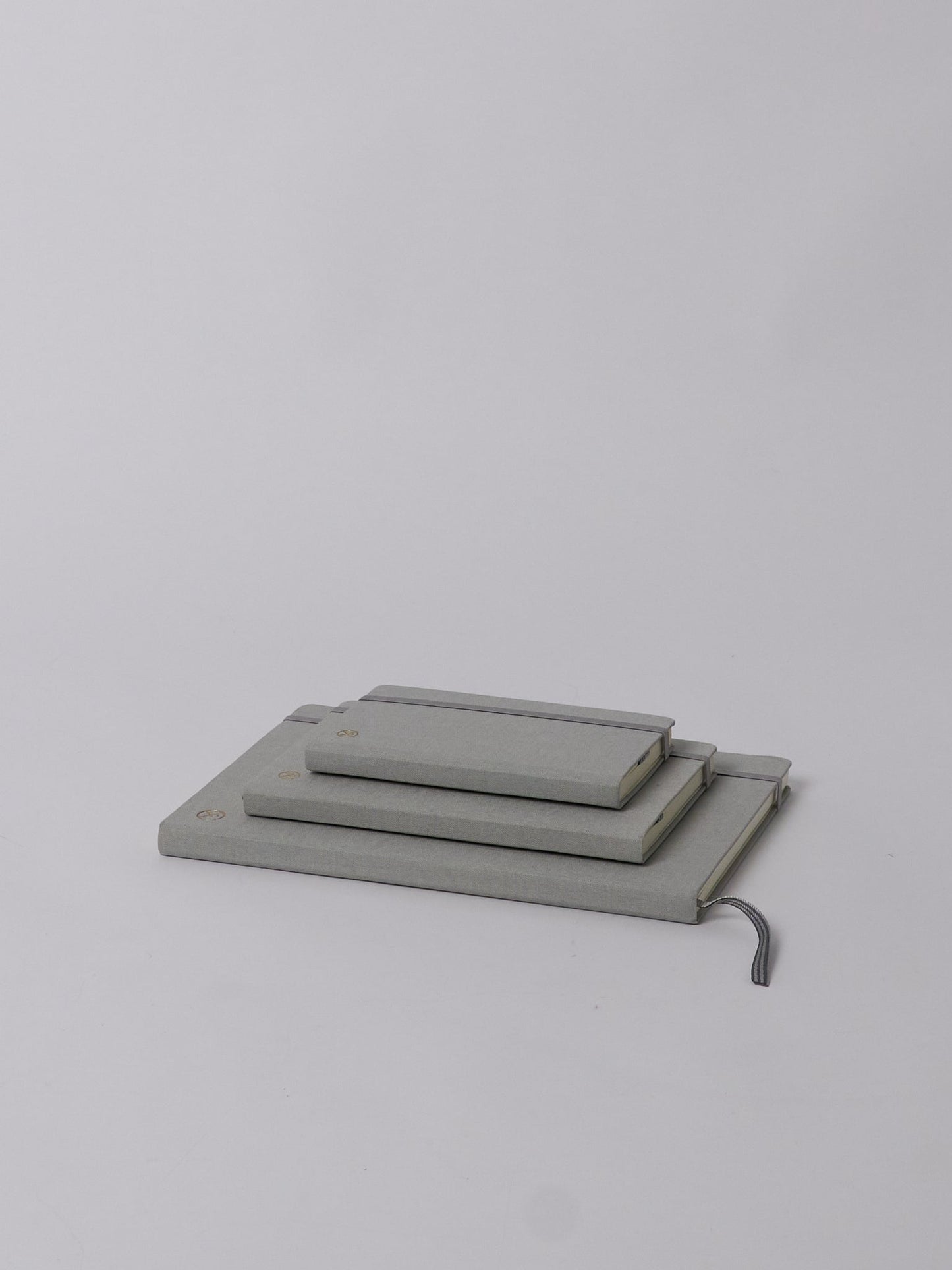 Monocle x Leuchtturm1917 hardcover linen notebook (B5) - Grey