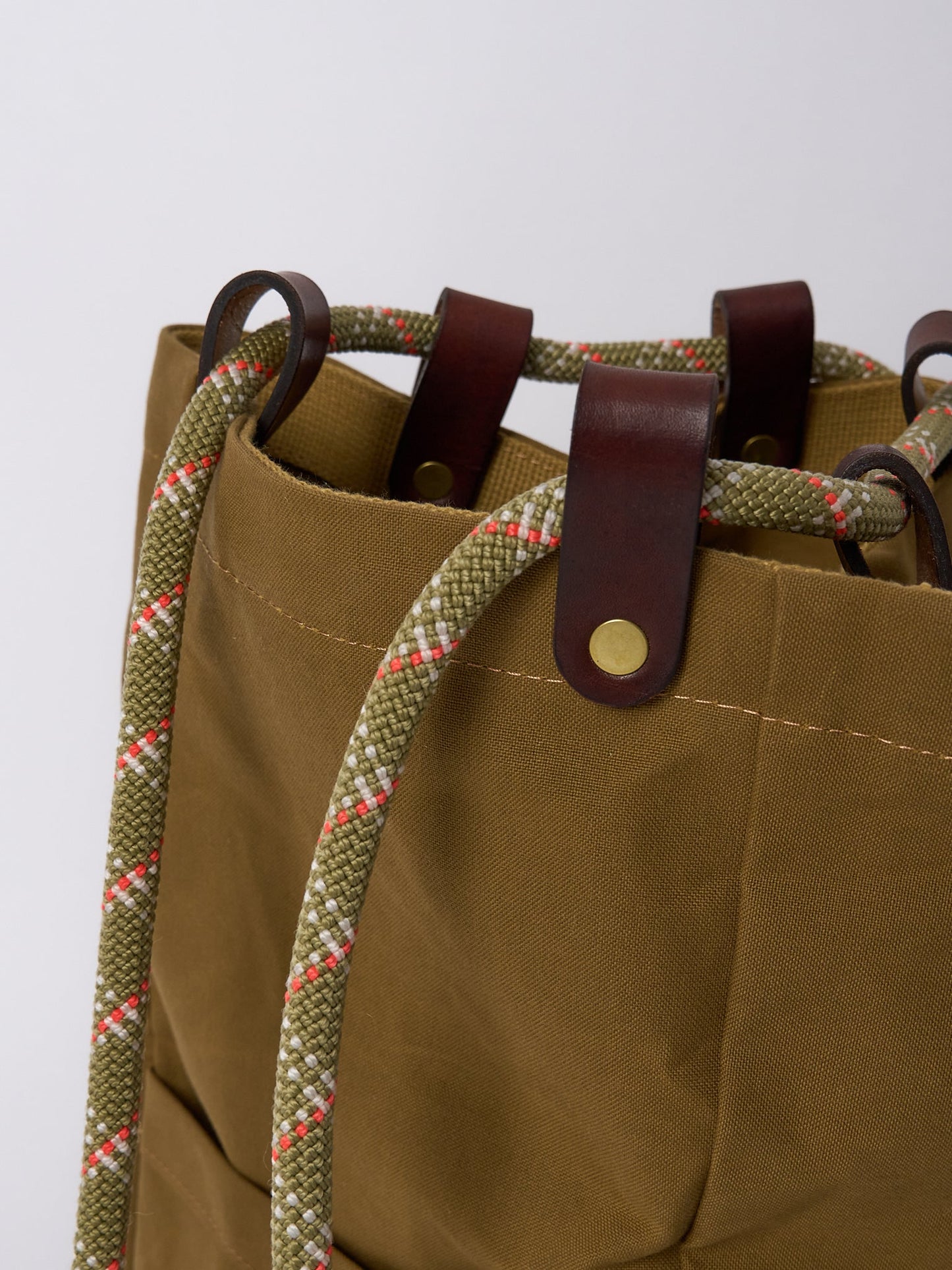 Francli Ditty Bag - Tan + Sage