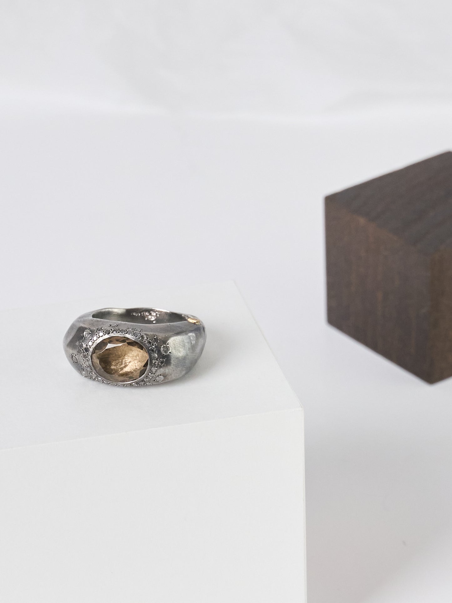 Rosa Maria smoky quartz Padma ring - size 57