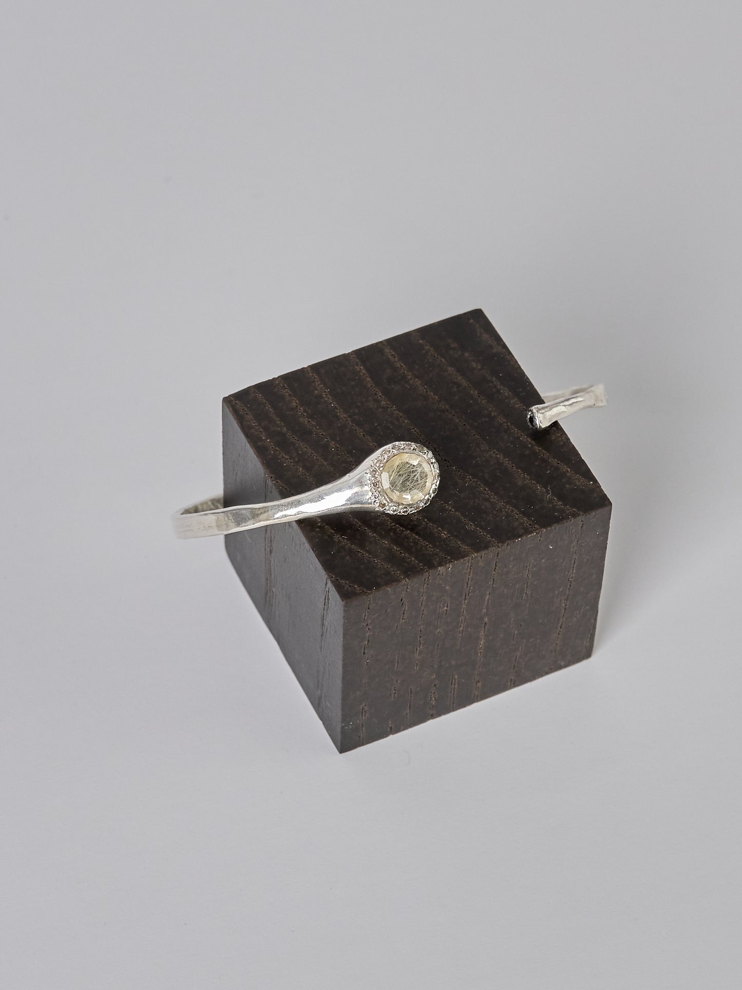 Rosa Maria Tove Gold Rutile Quartz Bracelet