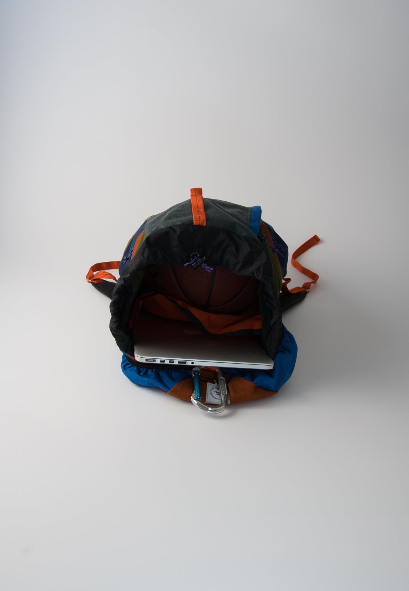 LARGE CLIMB PACK - CLAY/ STEEL