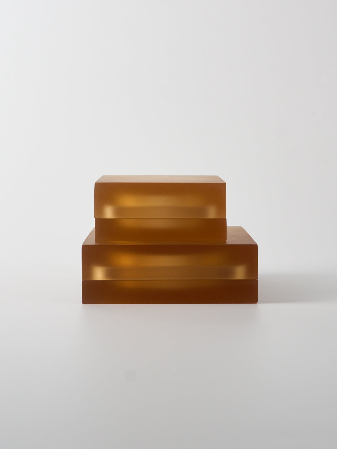 Vincent de Rijk Resin Box Large 9×9 cm