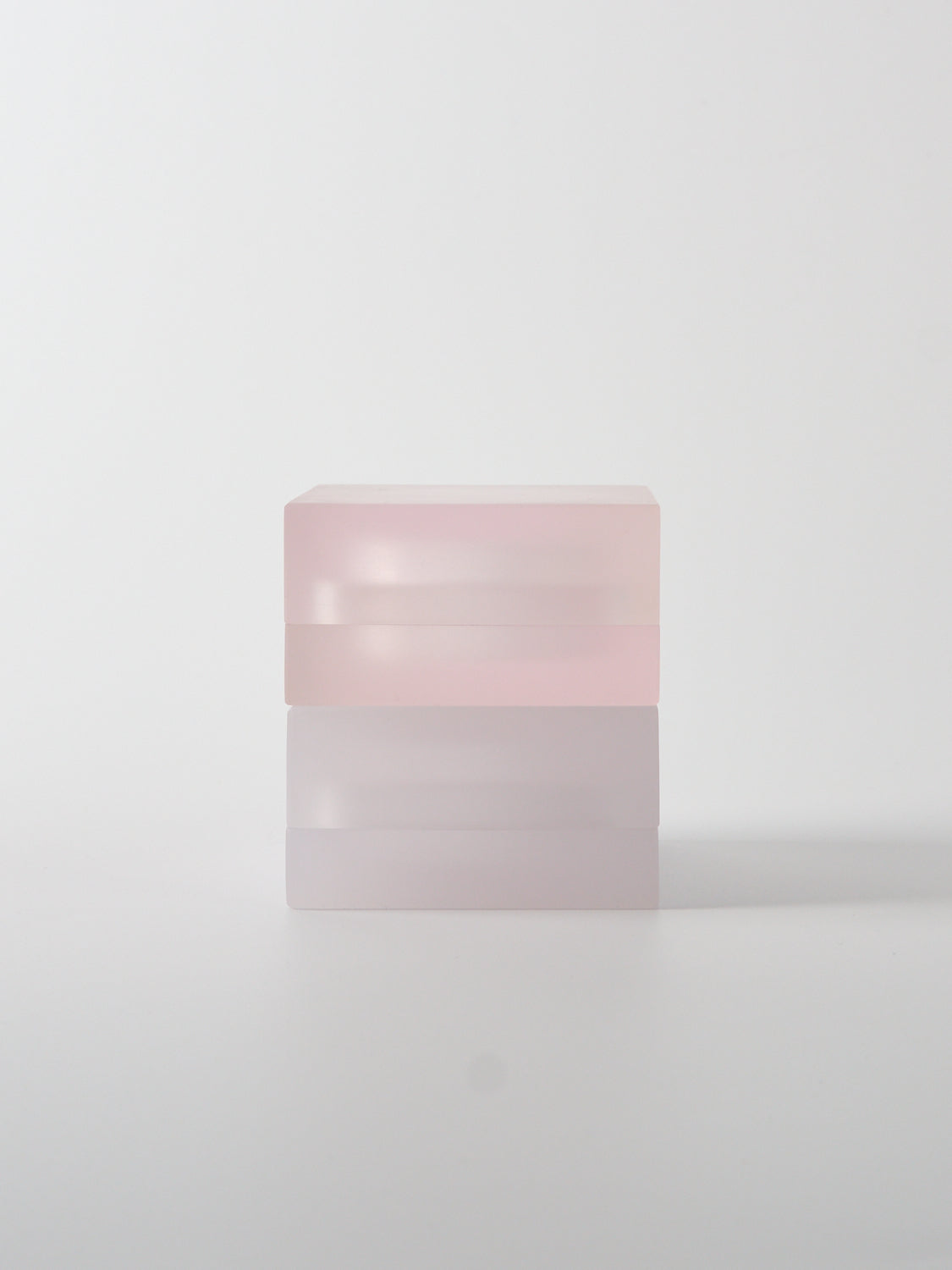 Vincent de Rijk Resin Box Medium 7.5×7.5 cm