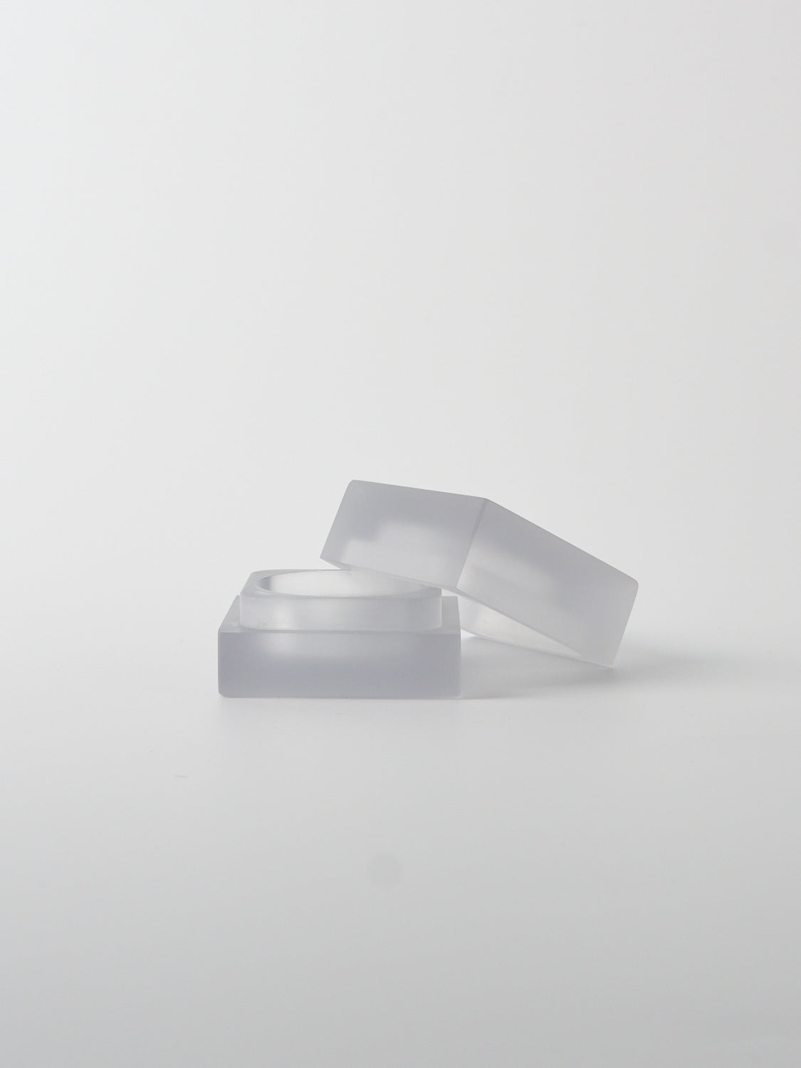 Vincent de Rijk Resin Box Small 6×6 cm