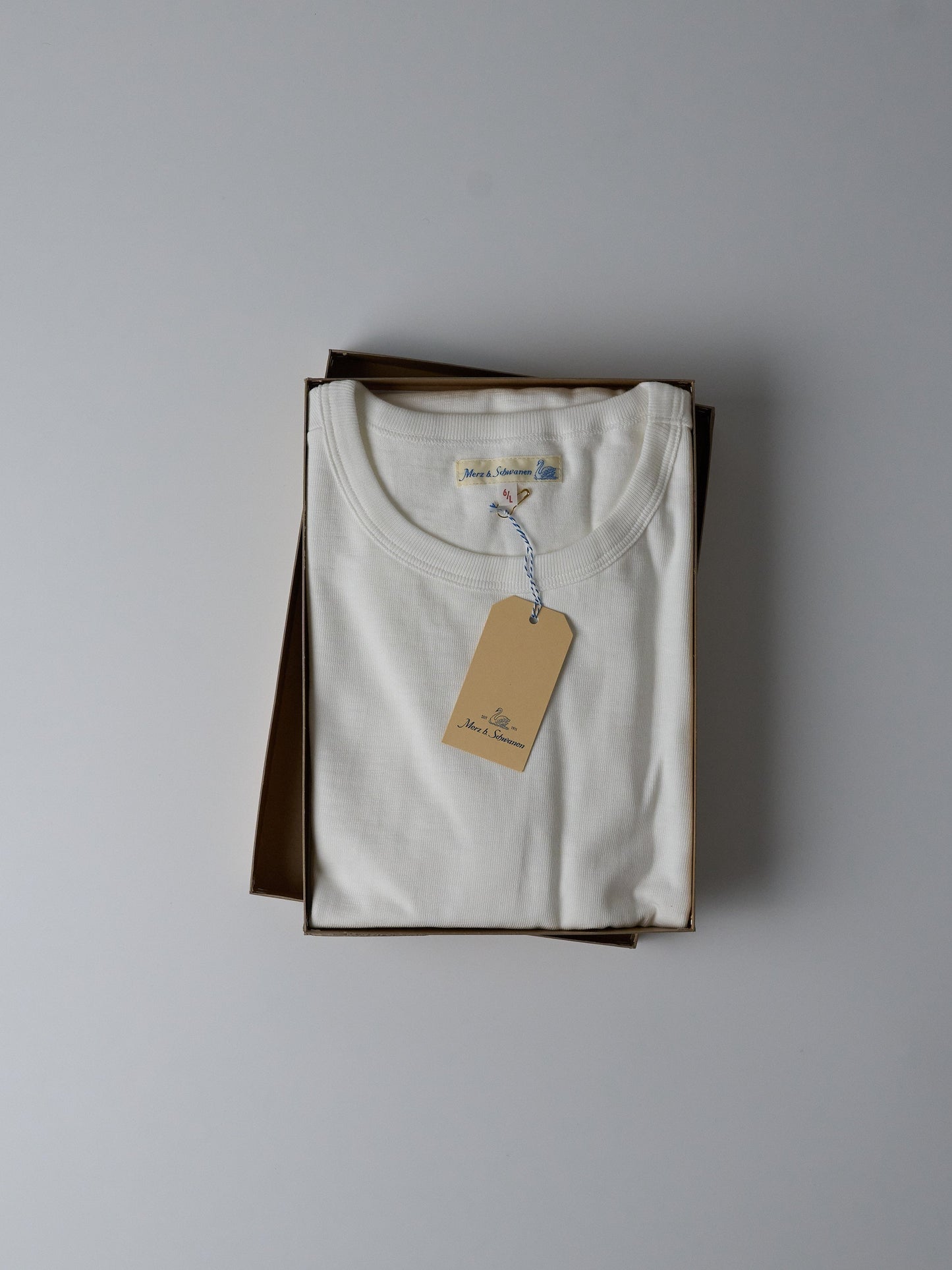 Men’s Loopwheeled T-Shirt – Heavyweight 10.7oz - Relaxed Fit (01 White)