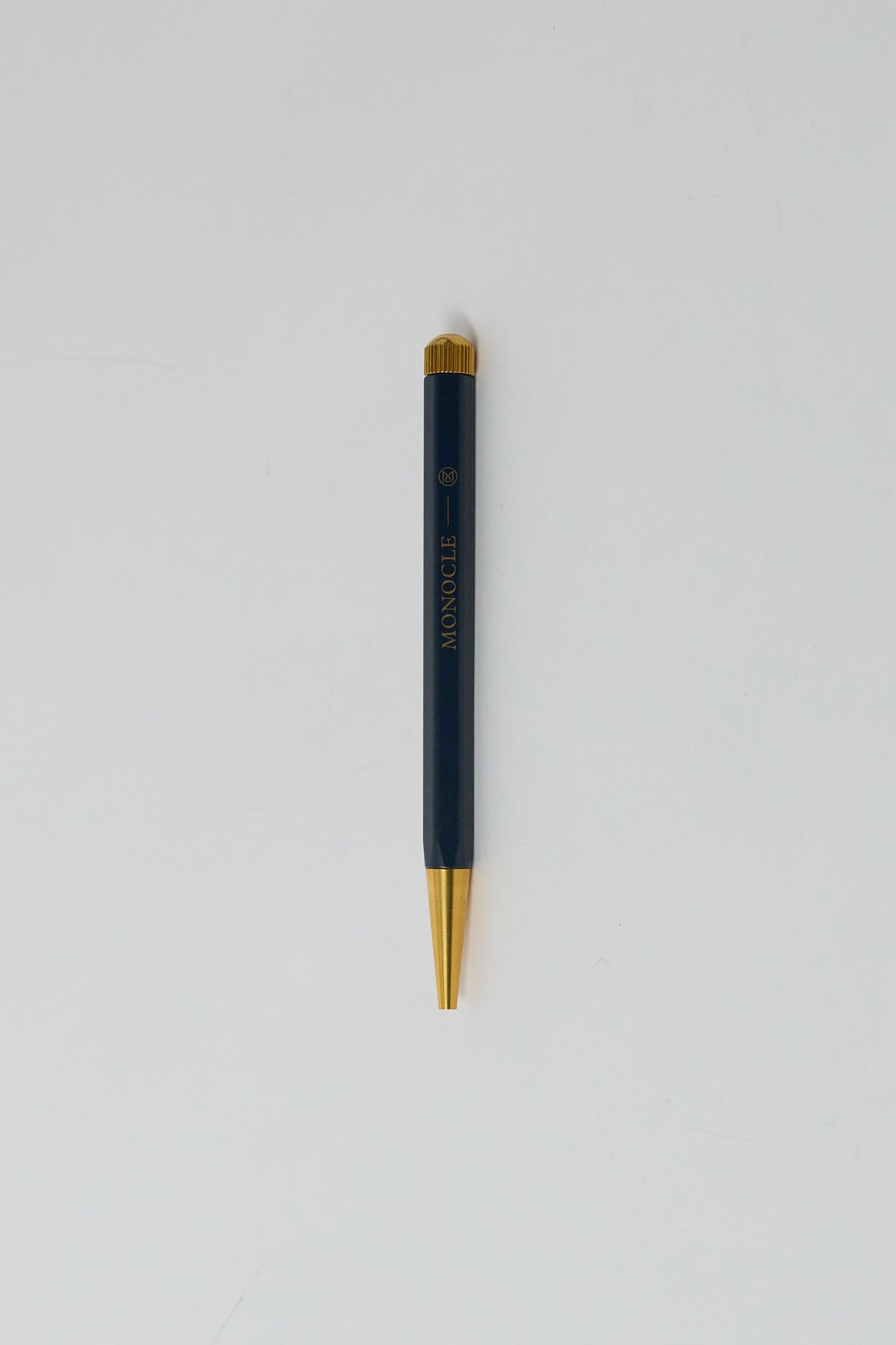 Monocle x Leuchtturm1917 Drehgriffel Pen - Navy