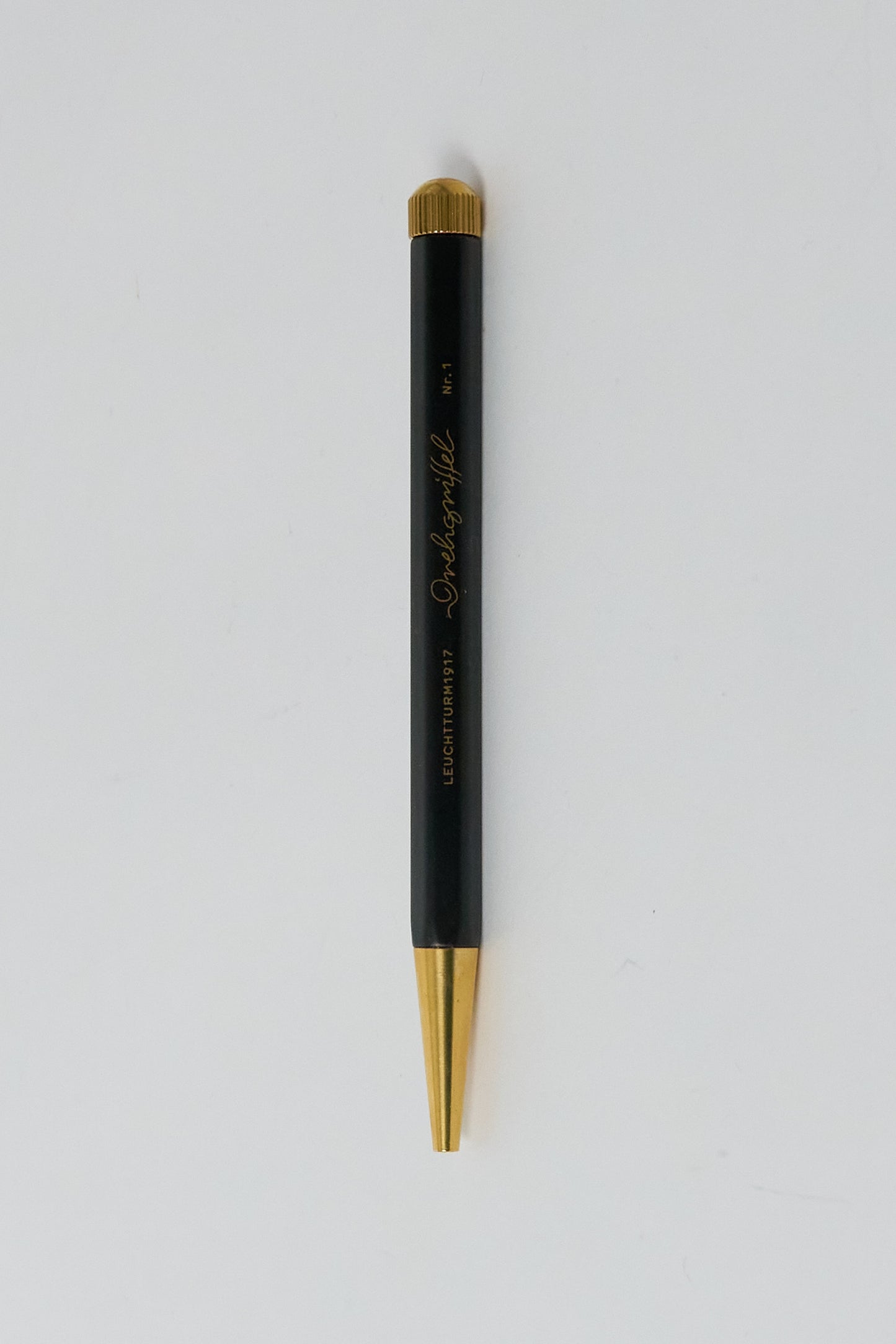 Monocle x Leuchtturm1917 Drehgriffel Pen - Black