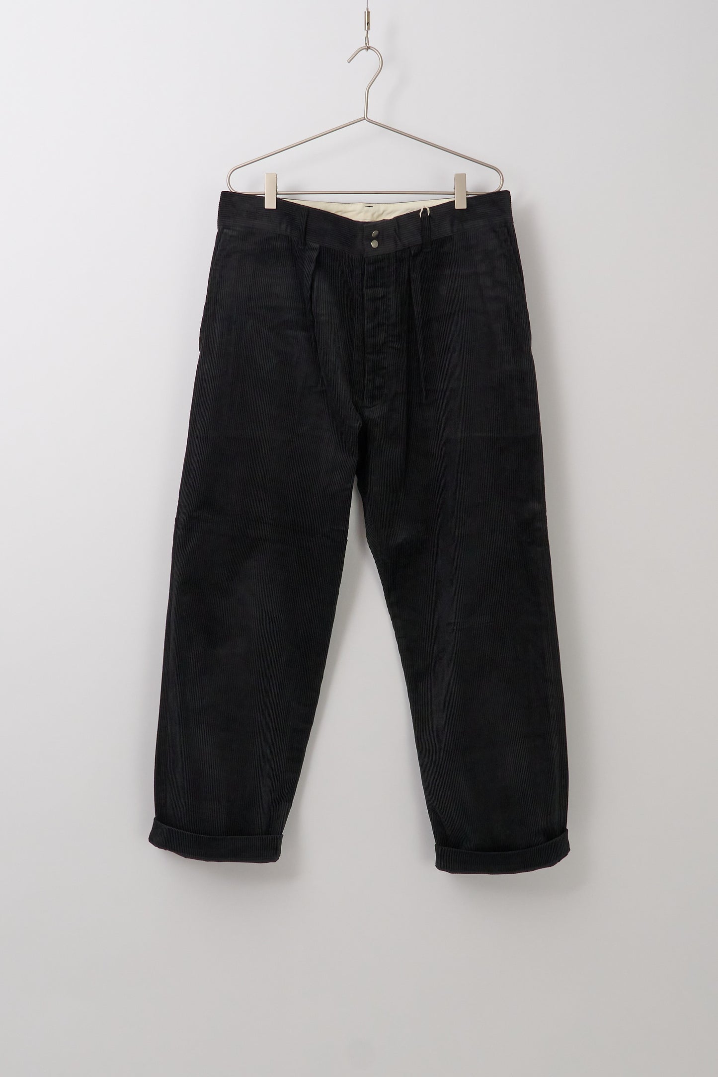 Fujito Wide Slacks, 8W Corduroy Black